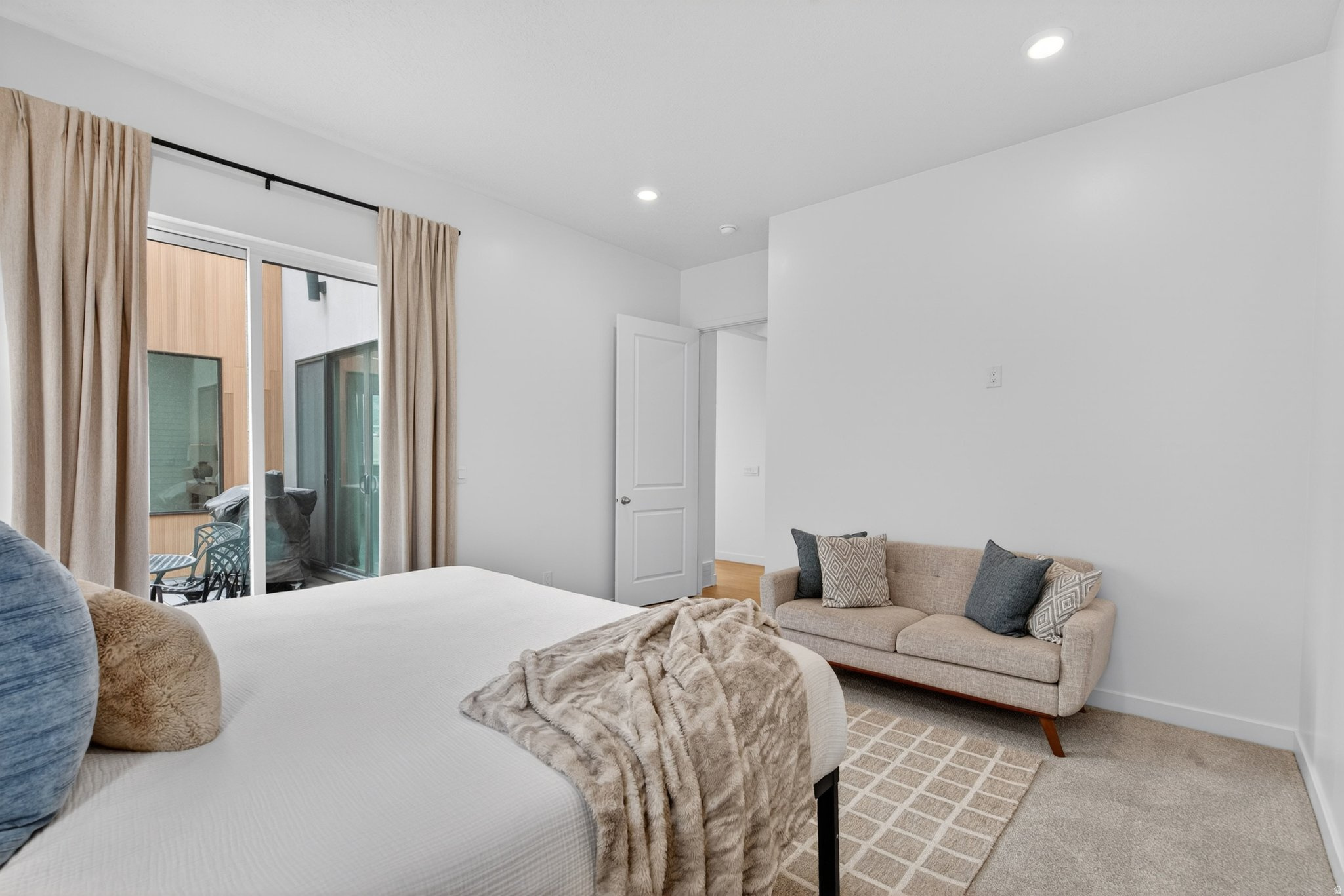 FIREFLY - Residential