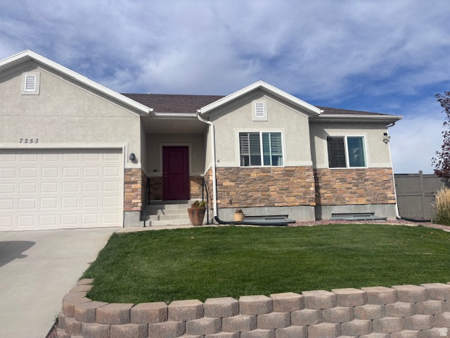 SKYLINE RIDGE - Residential