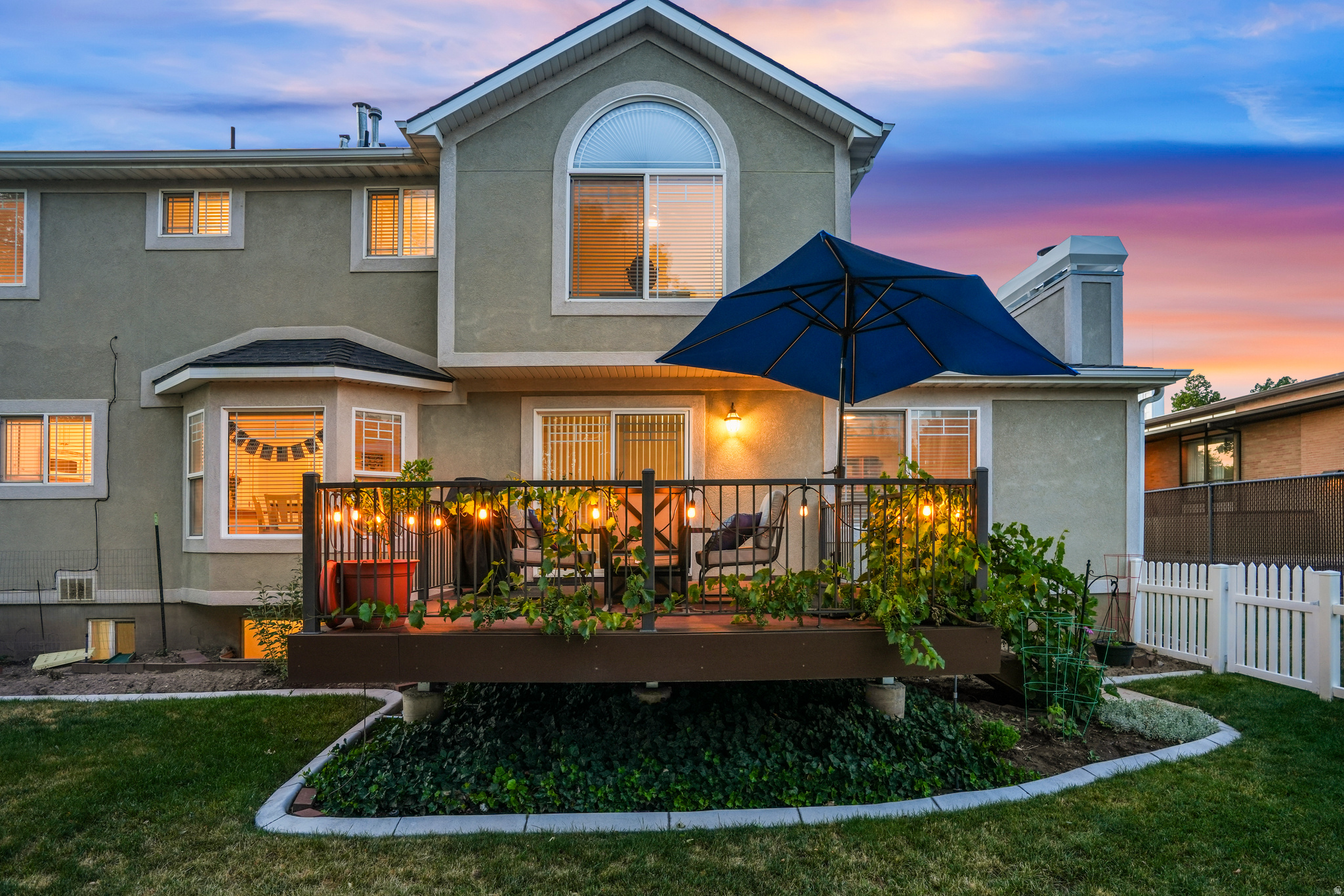CANYON RIM - Residential