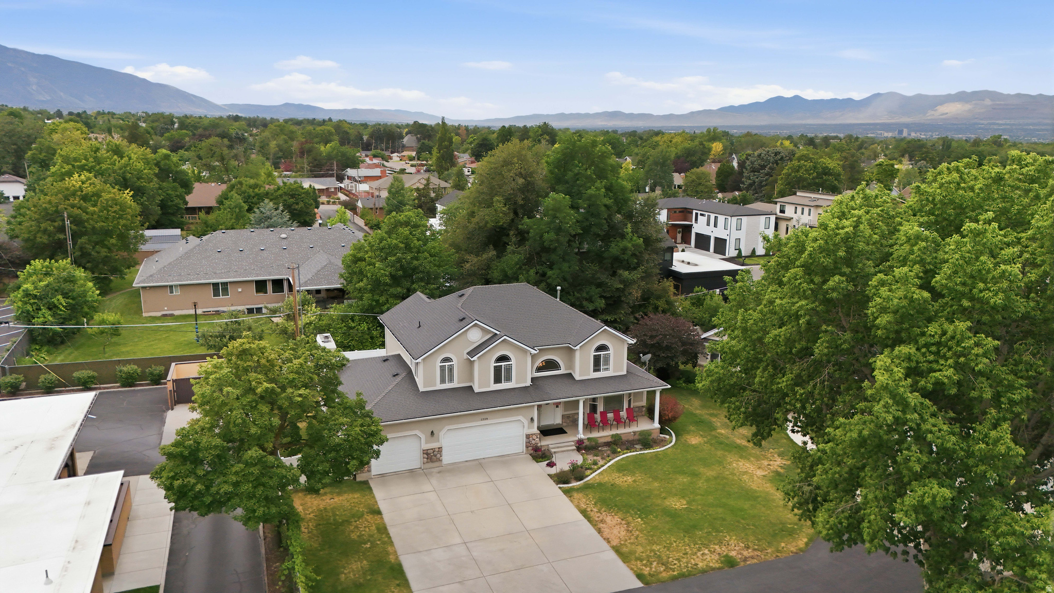 CANYON RIM - Residential
