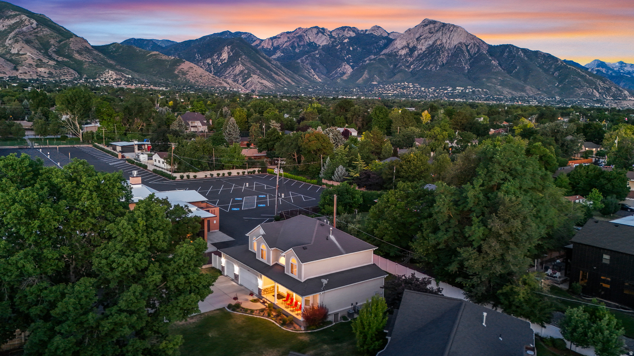 CANYON RIM - Residential