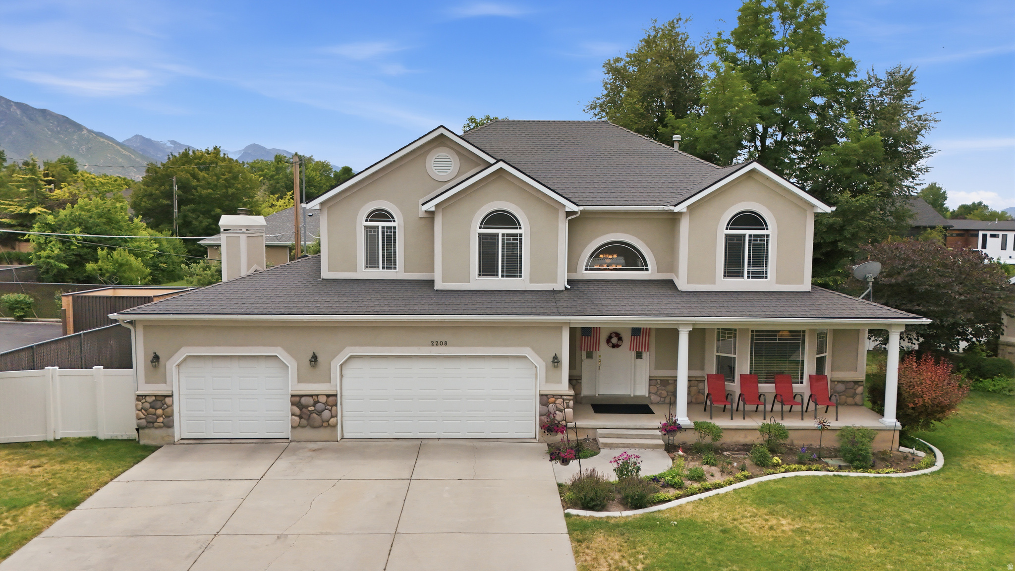 CANYON RIM - Residential