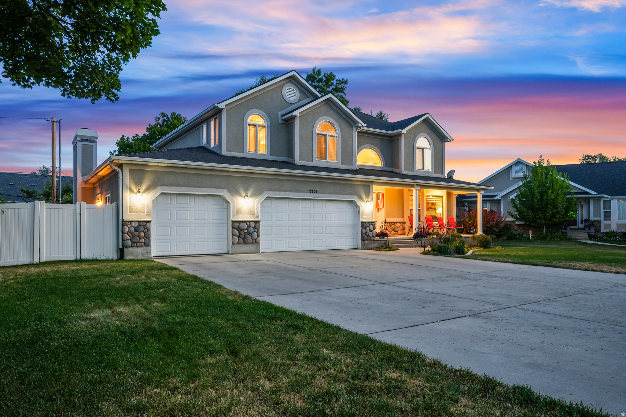 CANYON RIM - Residential