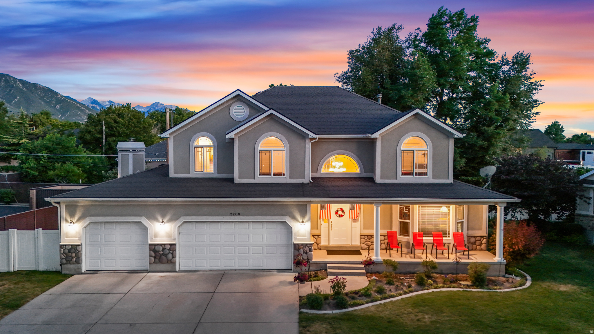 CANYON RIM - Residential
