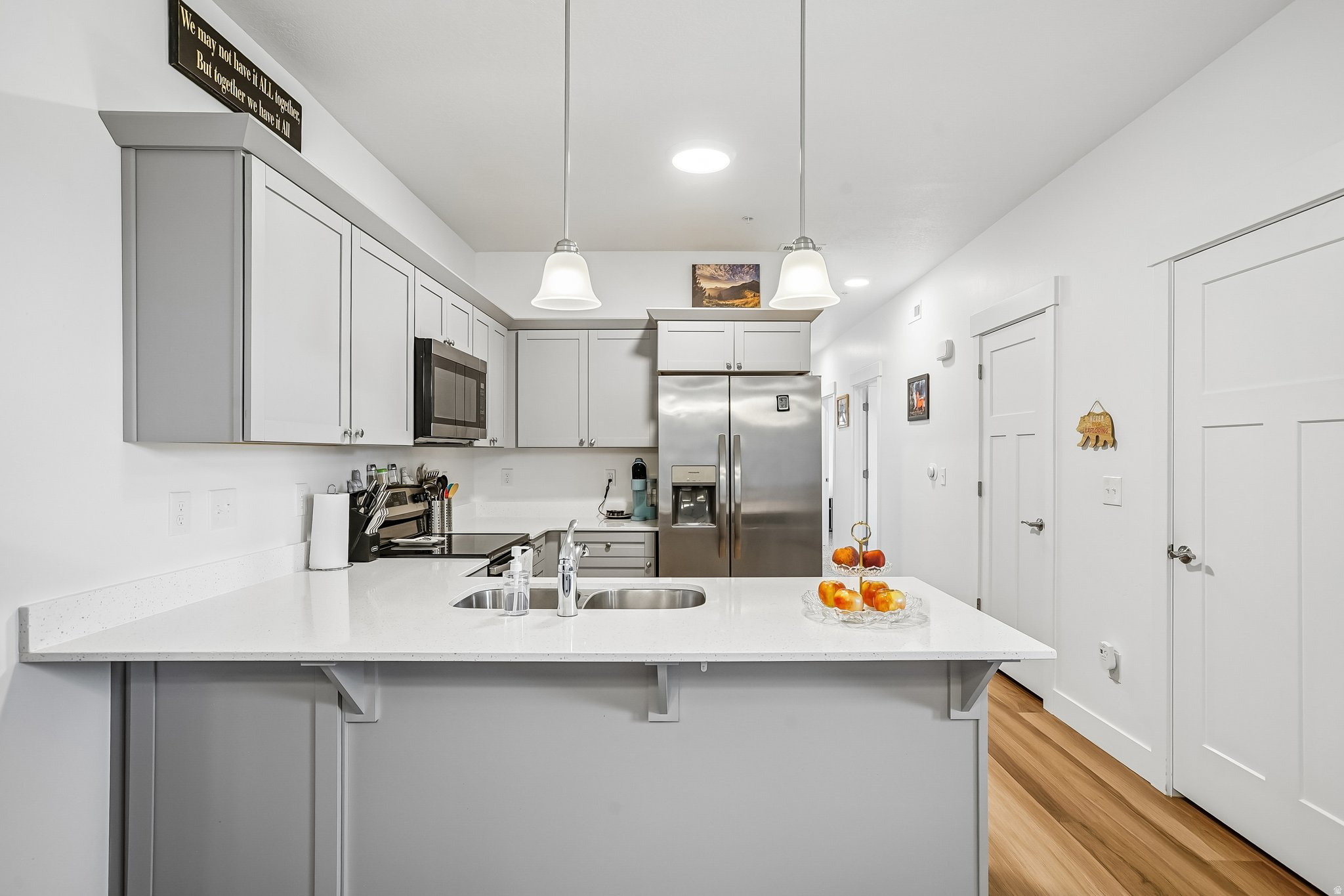 MOUNTAIN RIDGE - Residential