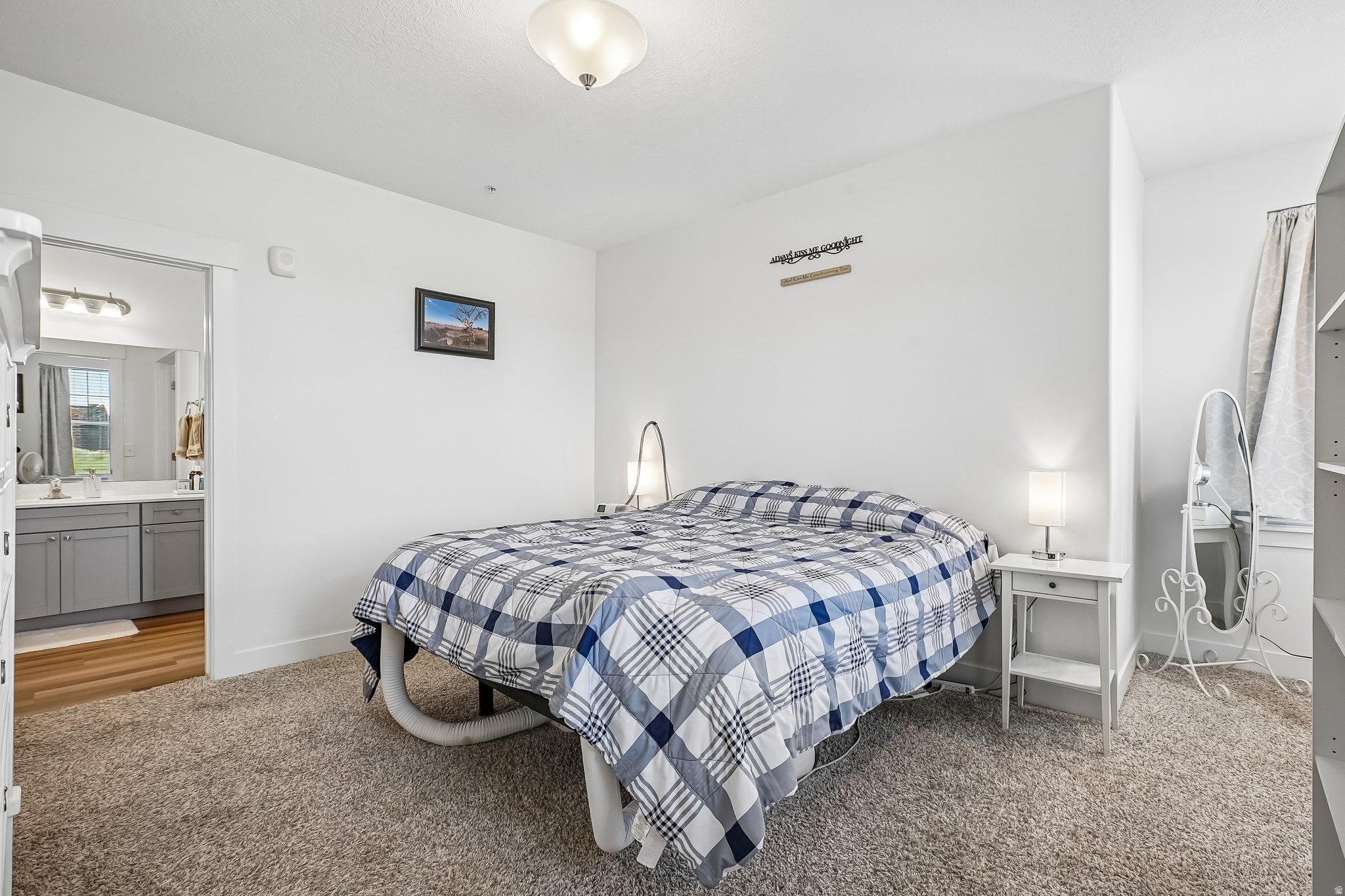 MOUNTAIN RIDGE - Residential