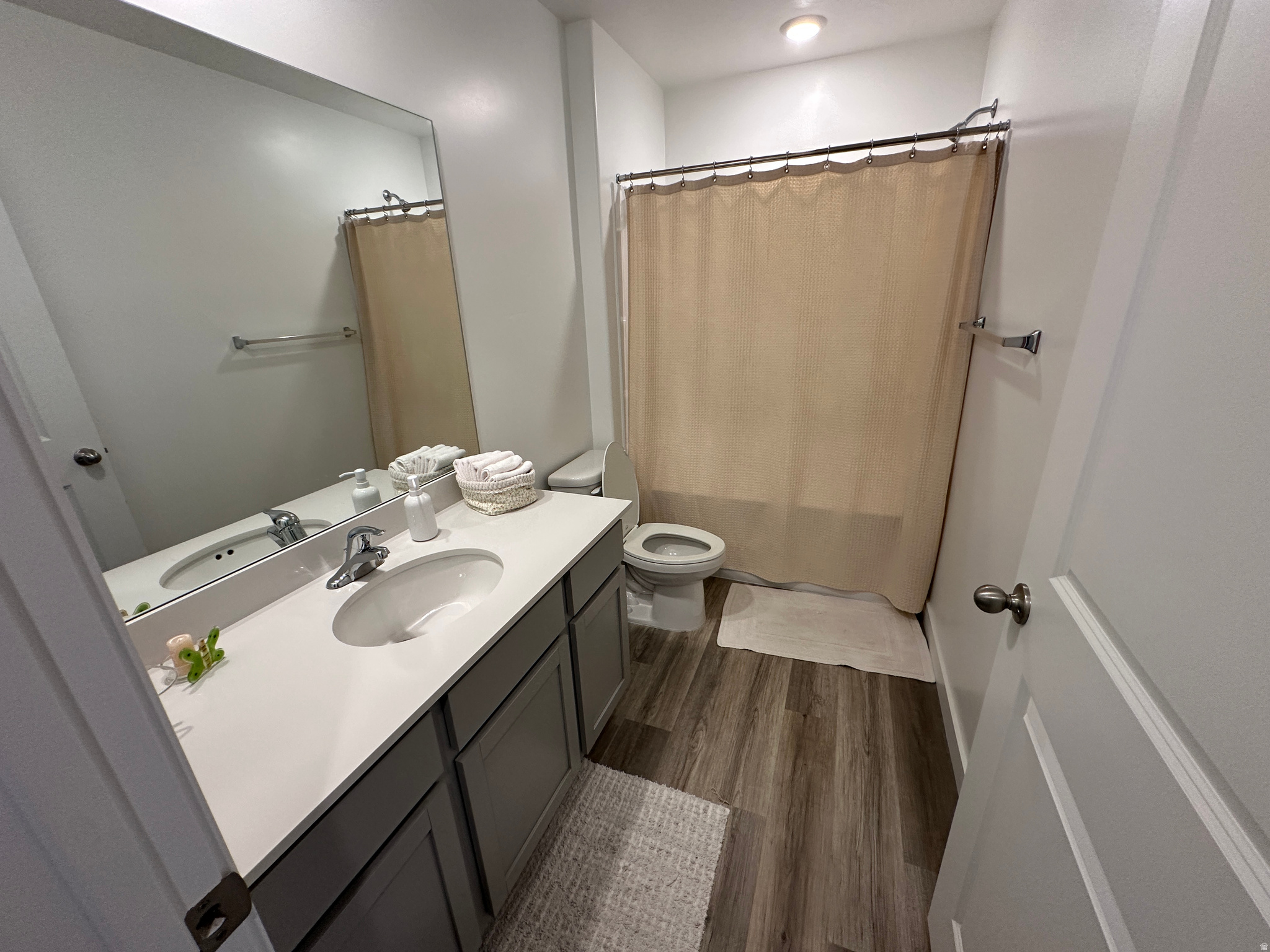OSPREY TOWNHOMES - Residential