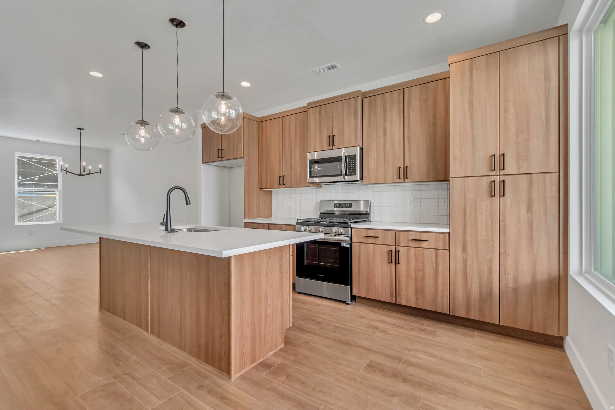 DOWNTOWN DAYBREAK - Residential