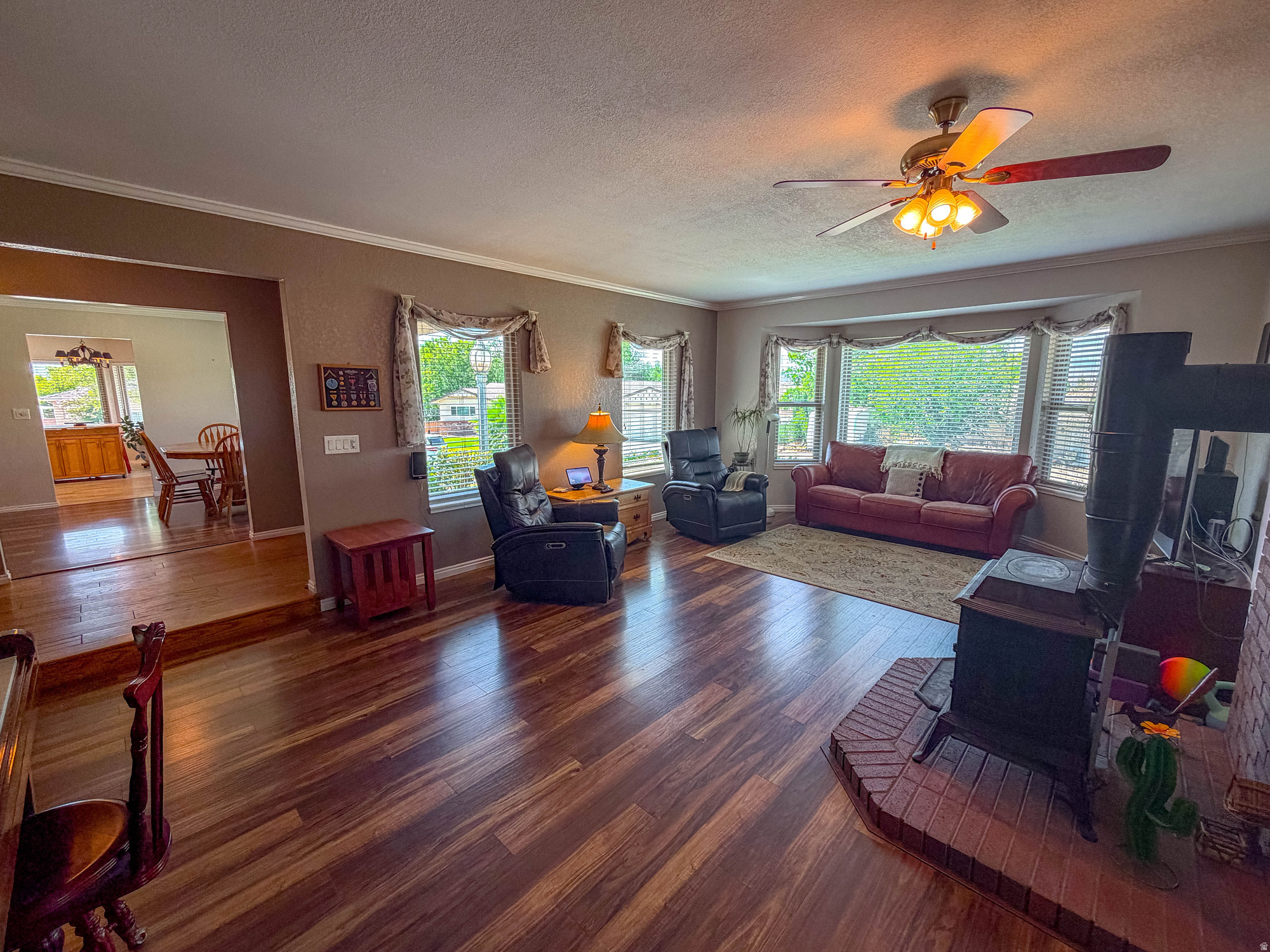 BLOOMINGTON HILLS - Residential