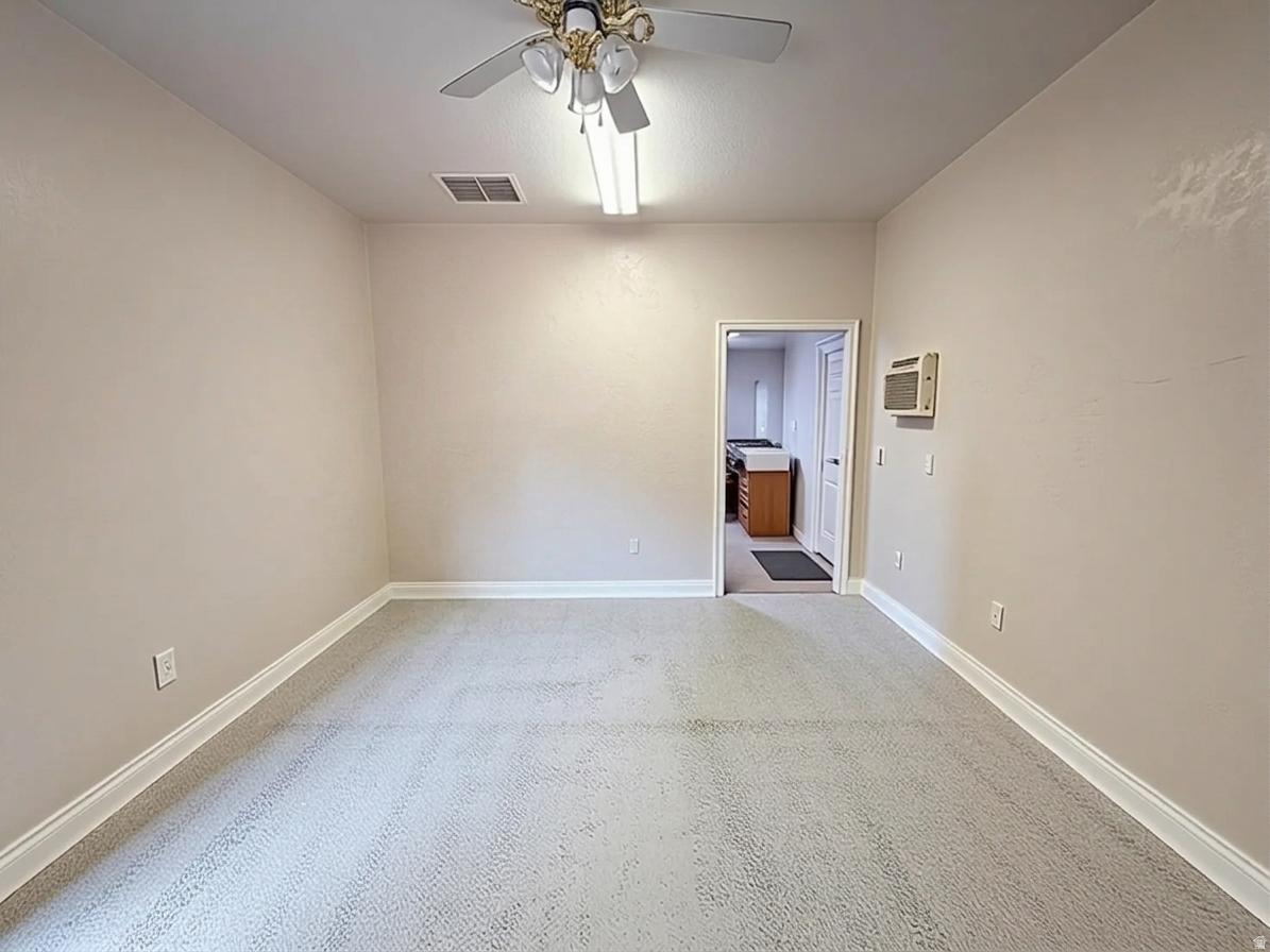 BLOOMINGTON HILLS - Residential