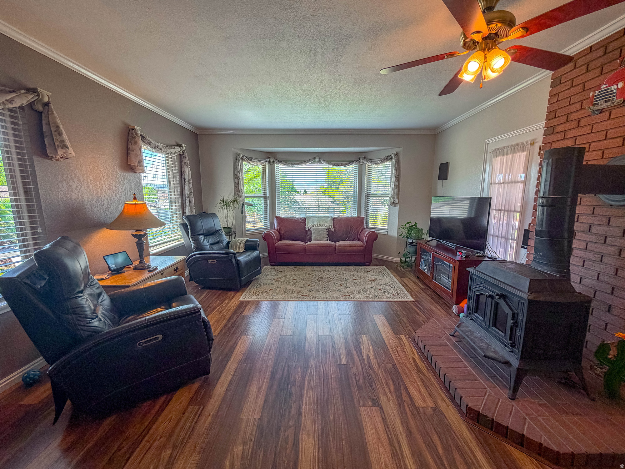 BLOOMINGTON HILLS - Residential