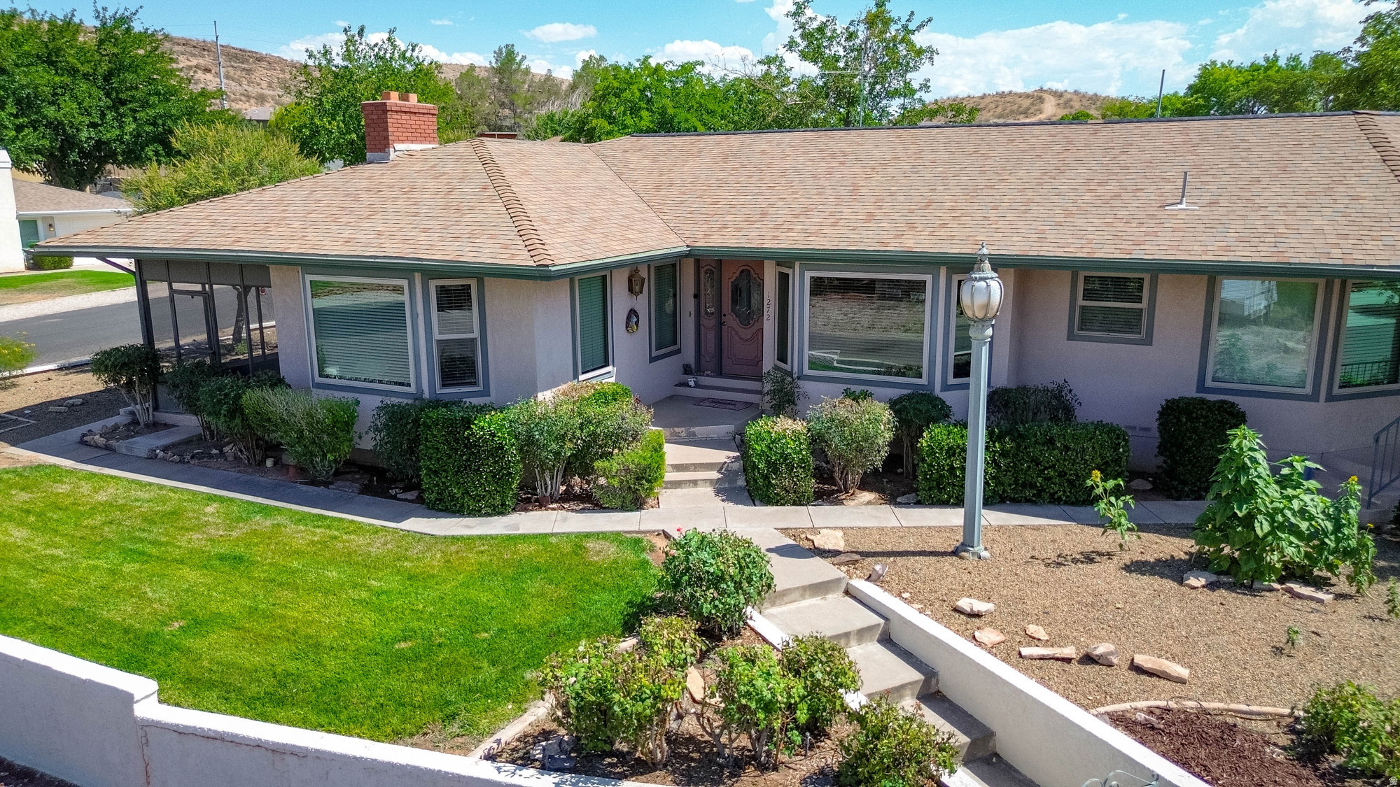 BLOOMINGTON HILLS - Residential