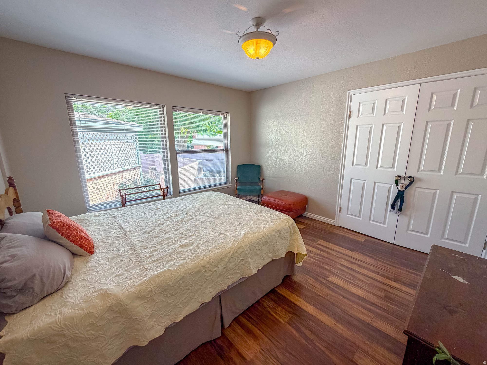 BLOOMINGTON HILLS - Residential