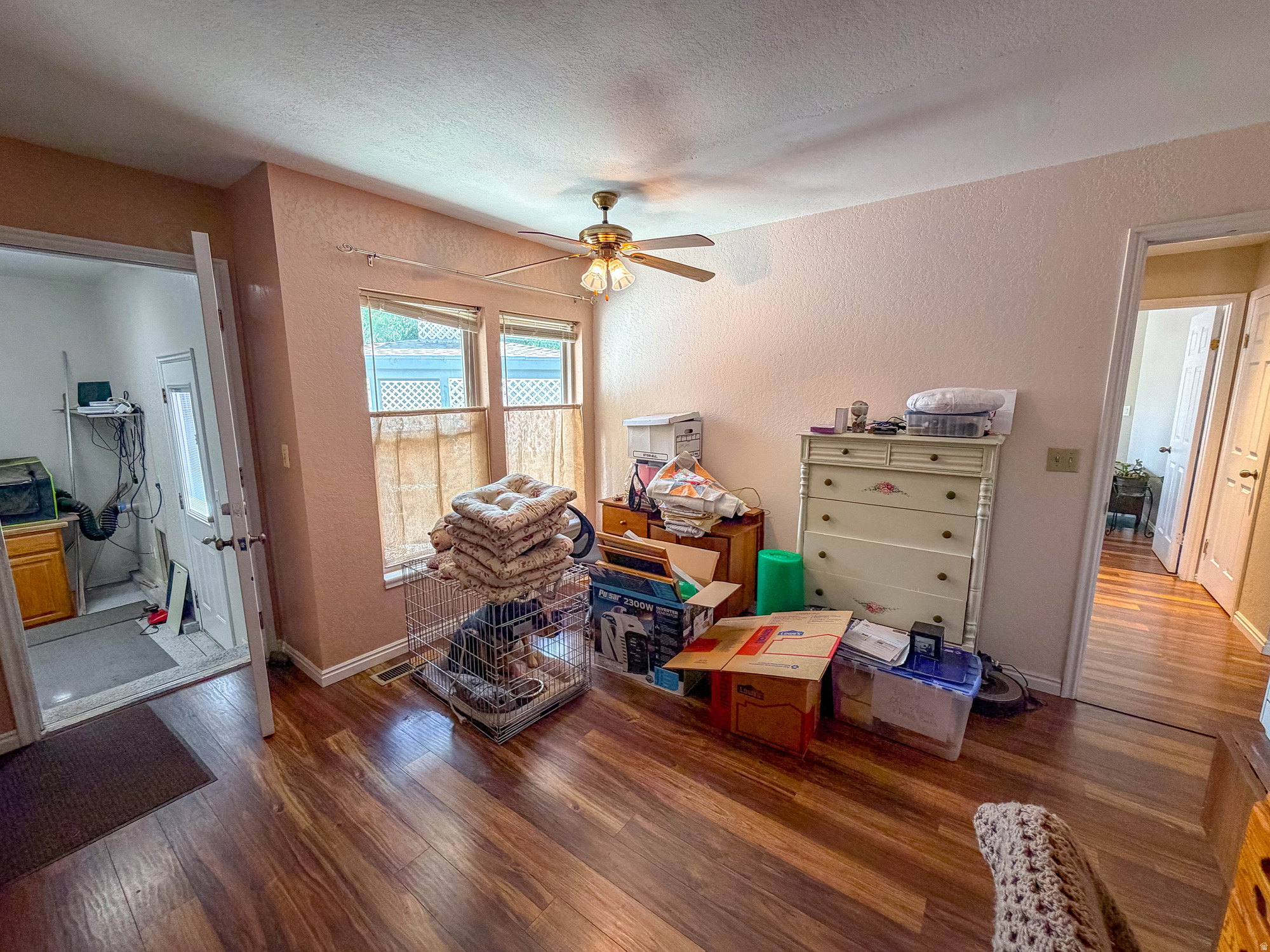 BLOOMINGTON HILLS - Residential