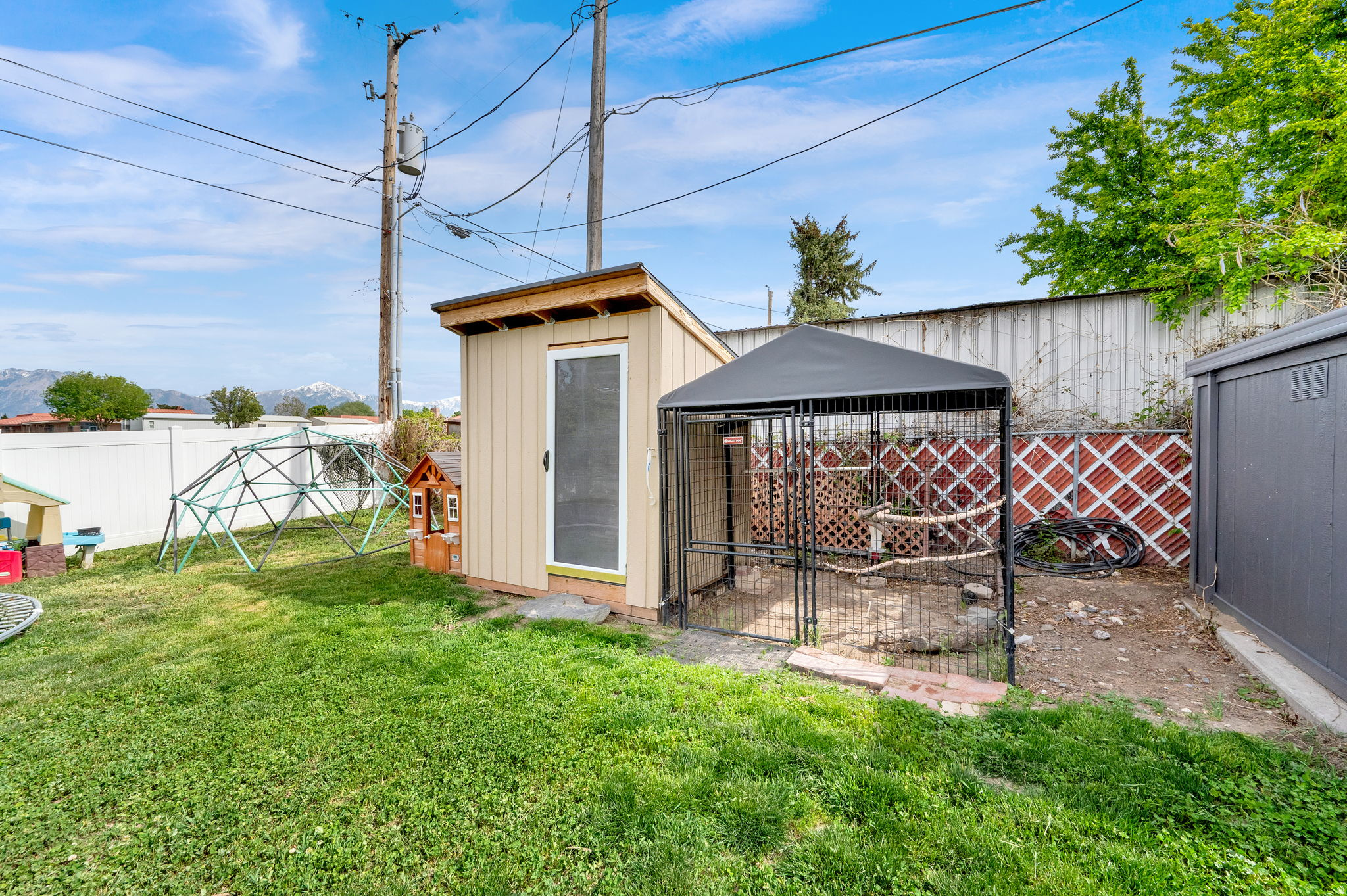 ROLLING MEADOWS - Residential