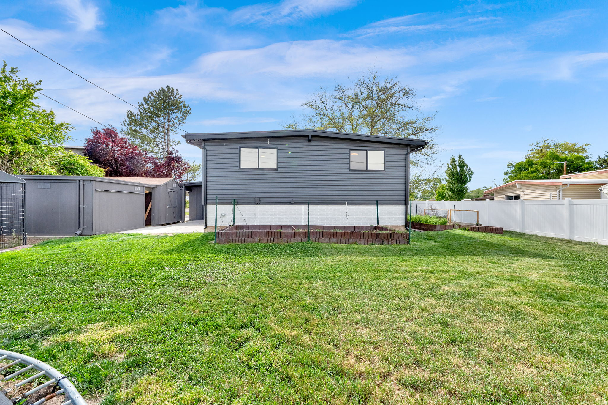 ROLLING MEADOWS - Residential