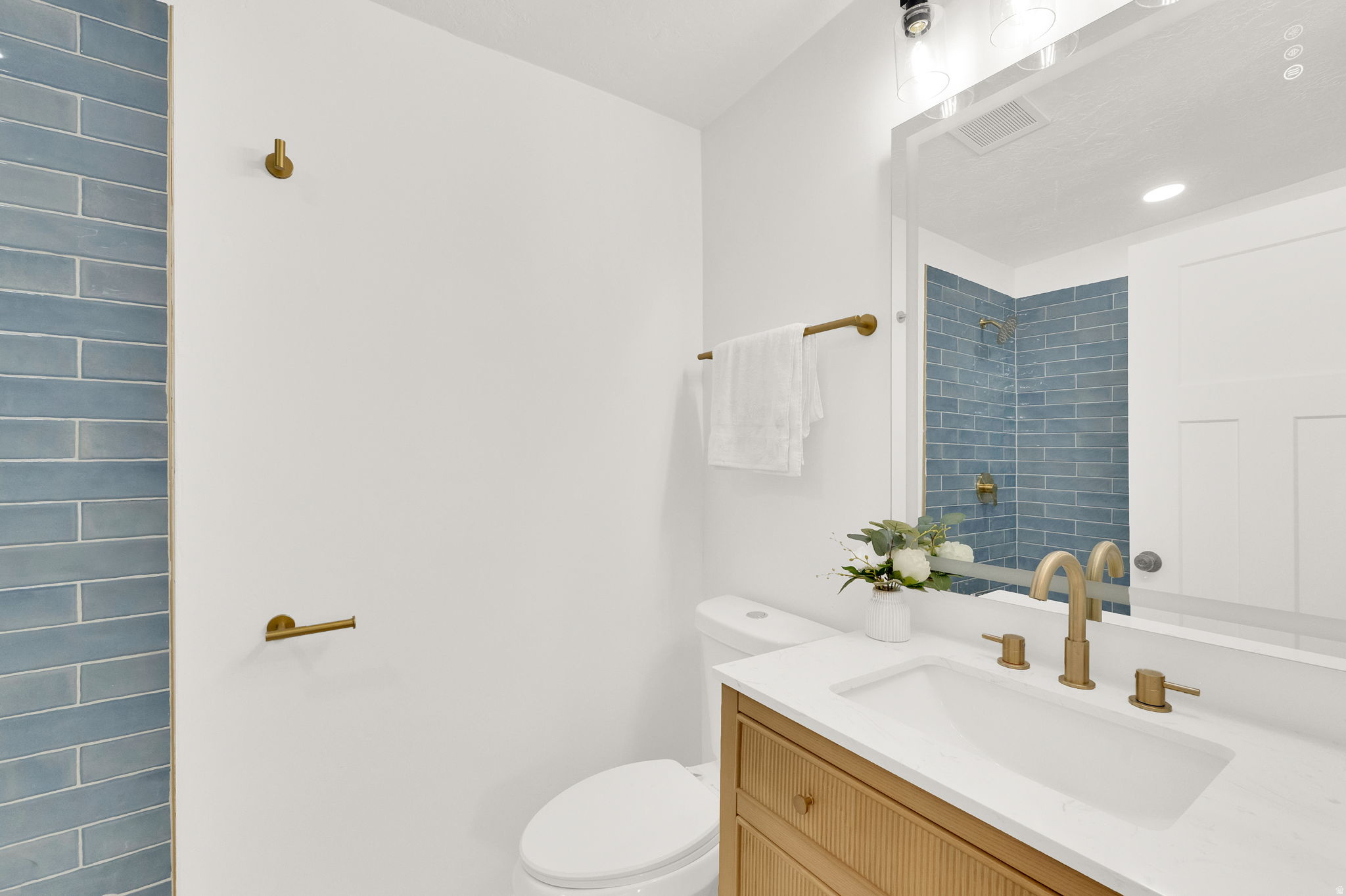 ROLLING MEADOWS - Residential
