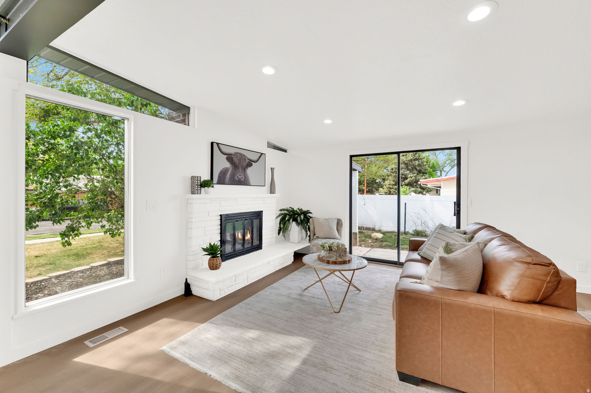 ROLLING MEADOWS - Residential
