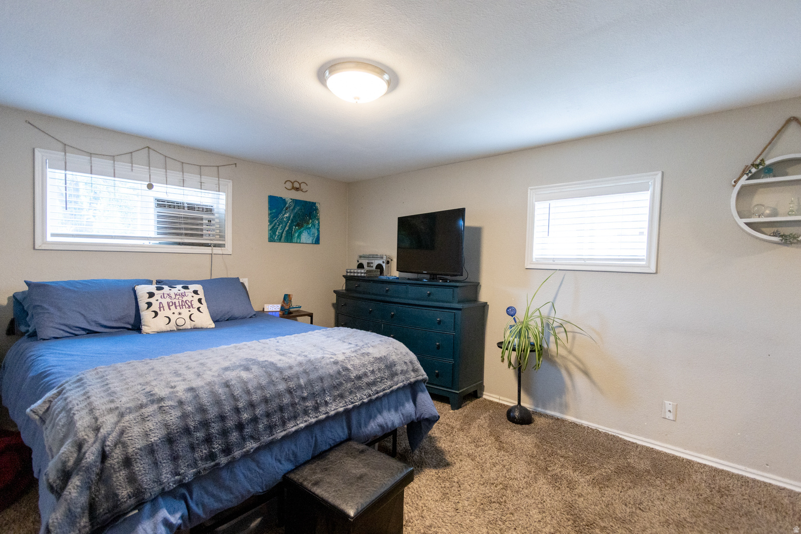 EAST LYNN - Residential