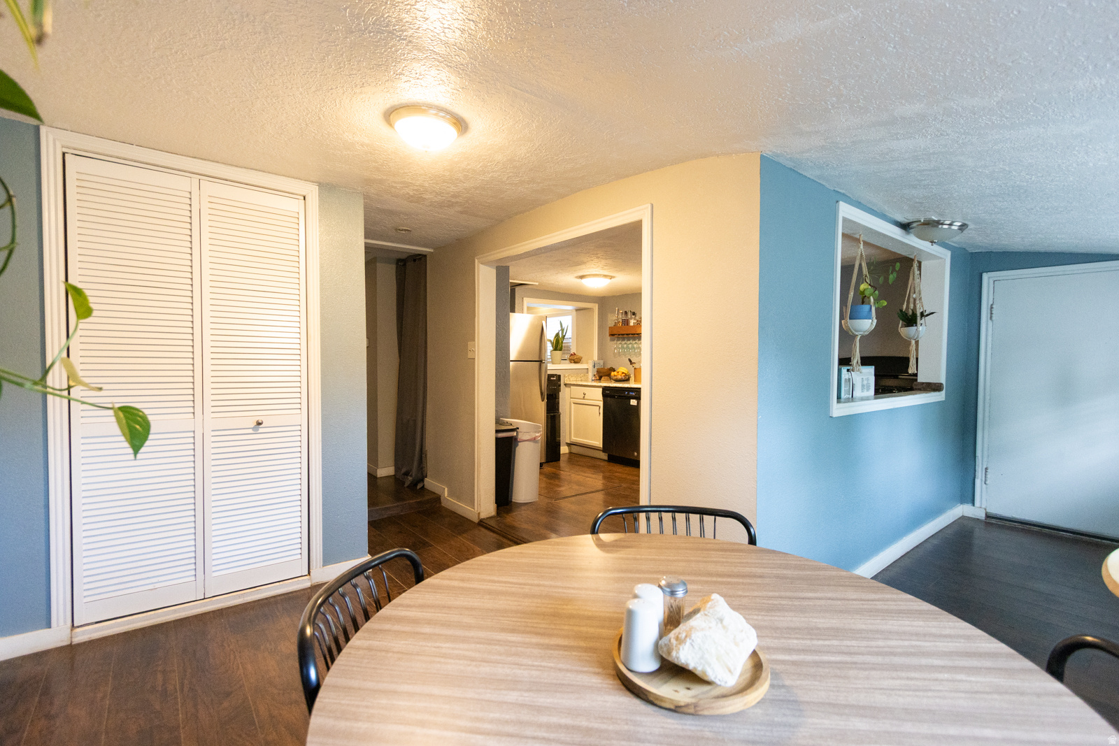 EAST LYNN - Residential