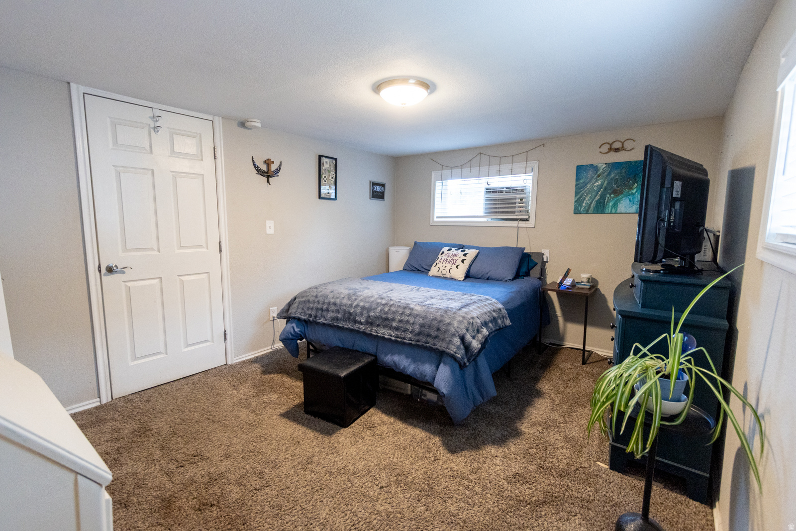 EAST LYNN - Residential