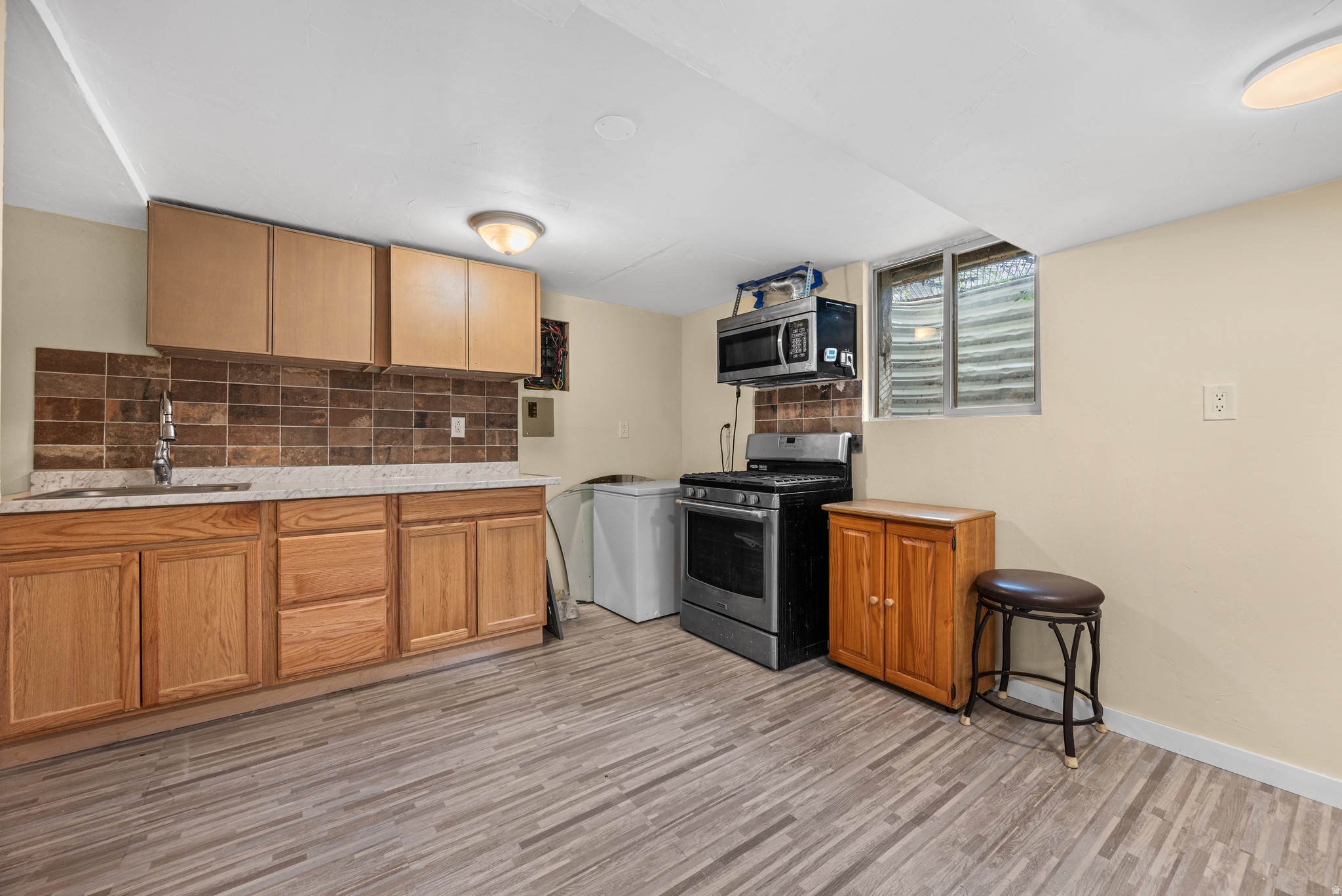 BROOKSIDE - Residential