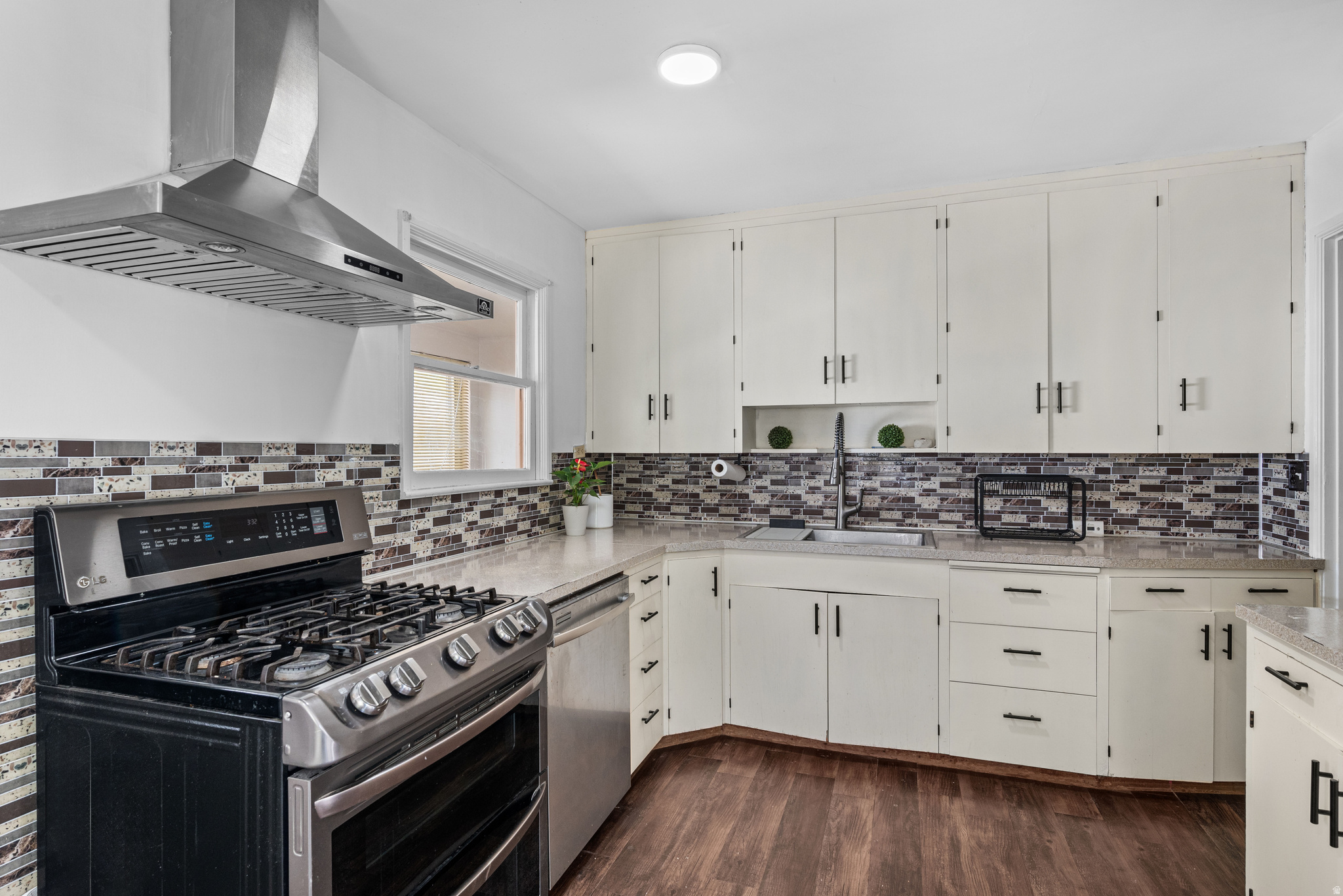 BROOKSIDE - Residential