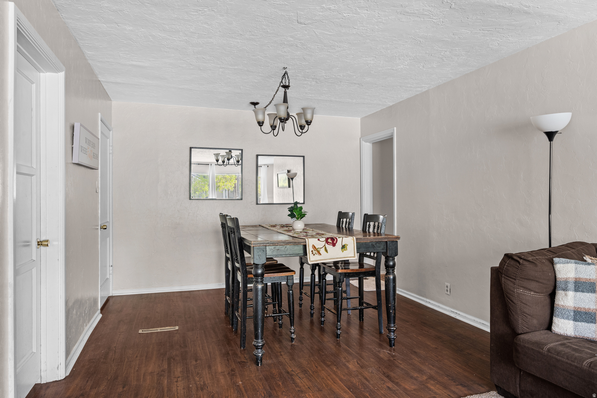 BROOKSIDE - Residential