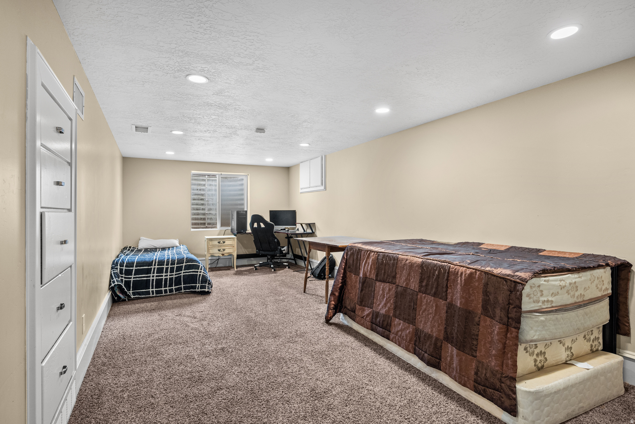BROOKSIDE - Residential