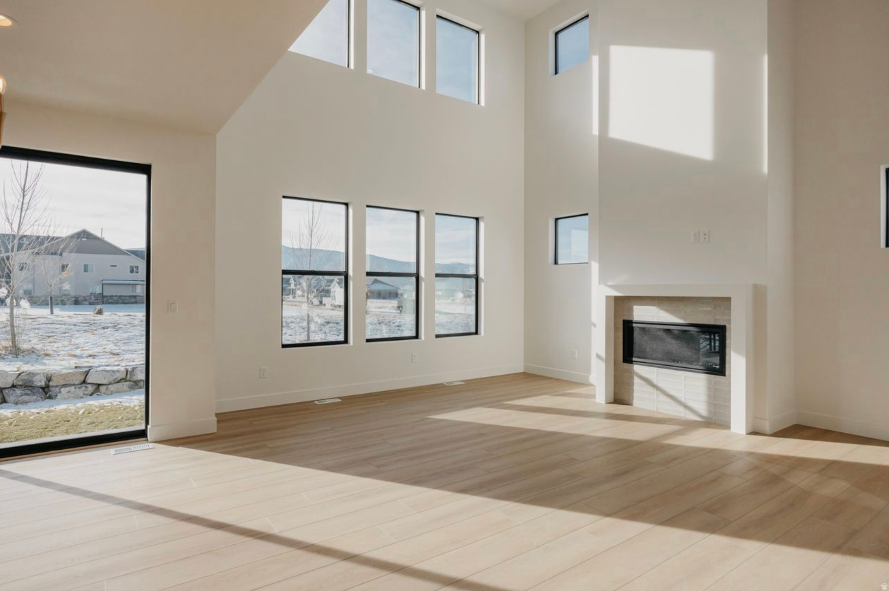 THE CROSSINGS - Residential