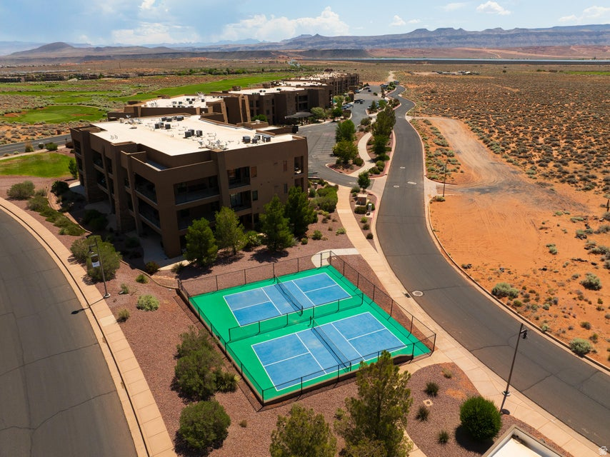 DUNES AT SAND HOLLOW - Residential