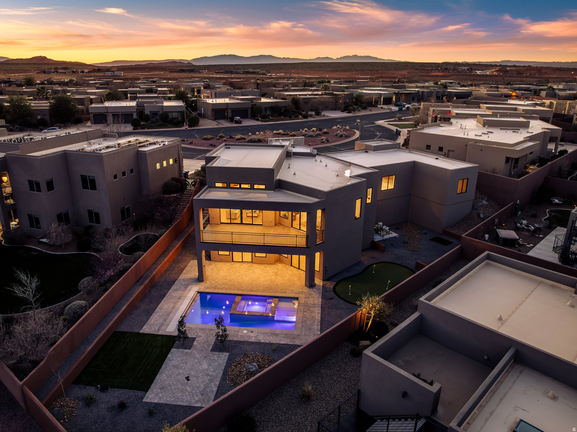 DUNES AT SAND HOLLOW - Residential