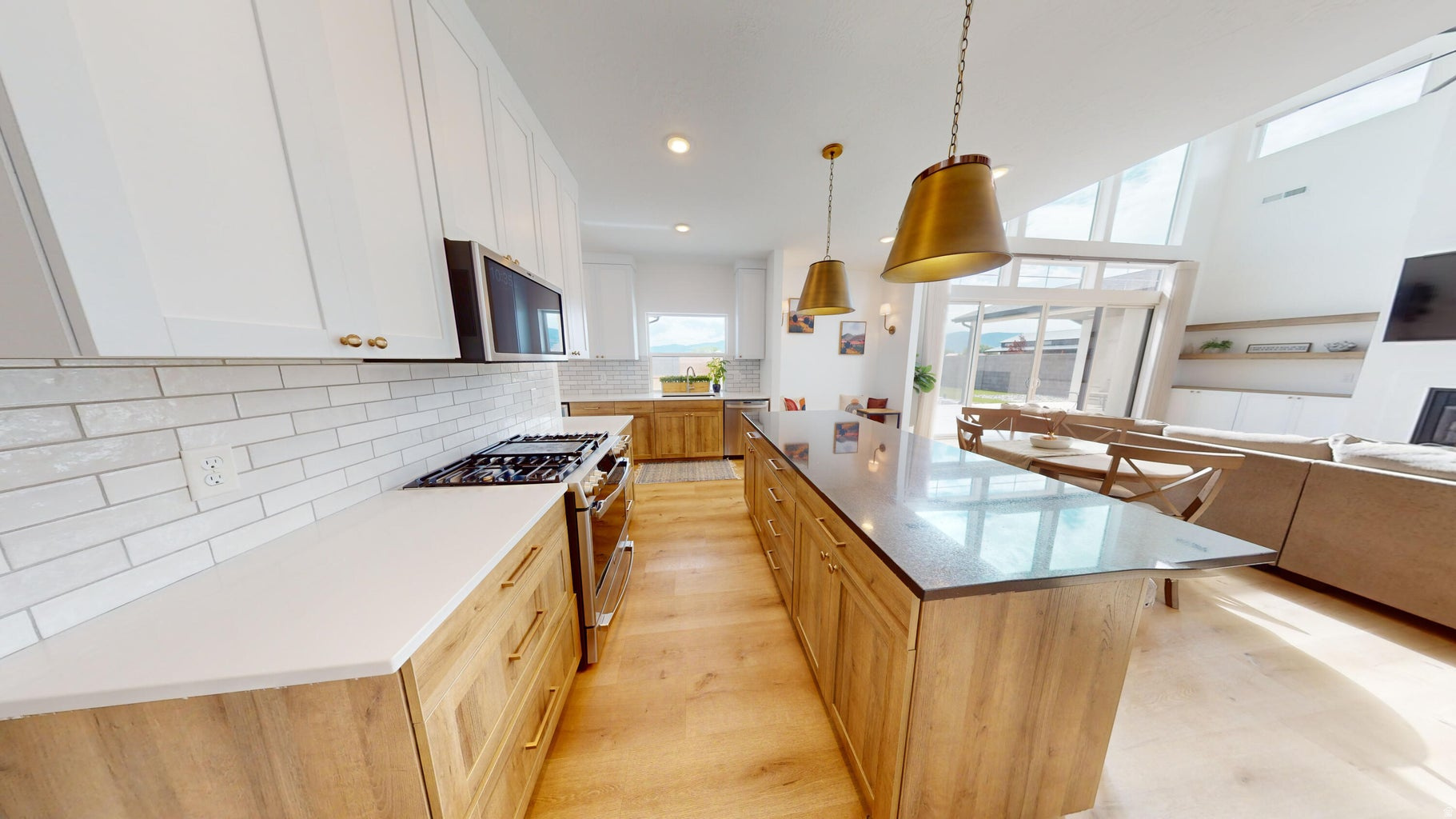 RIDING ACRES - Residential