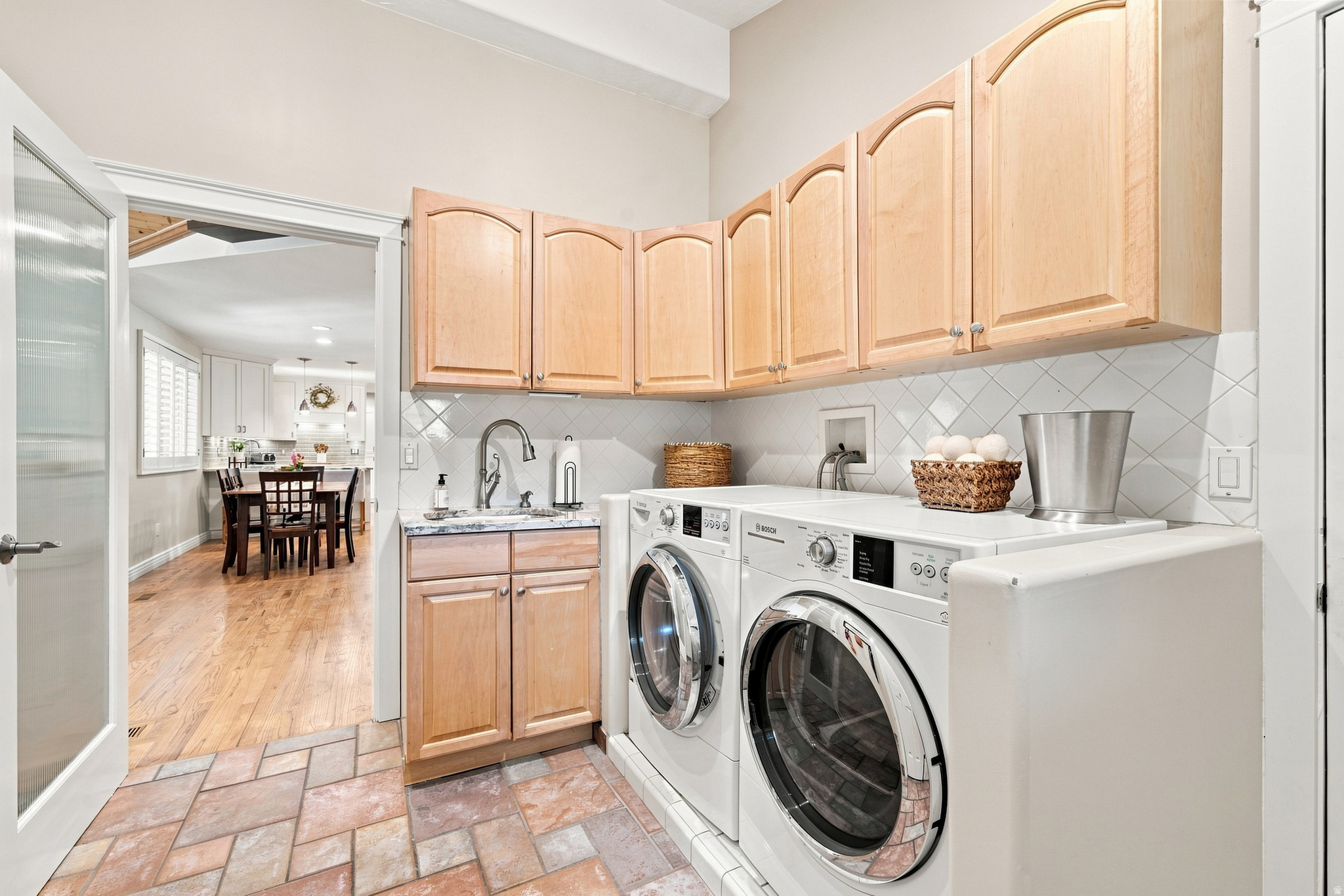SOMERSET ESTATES - Residential
