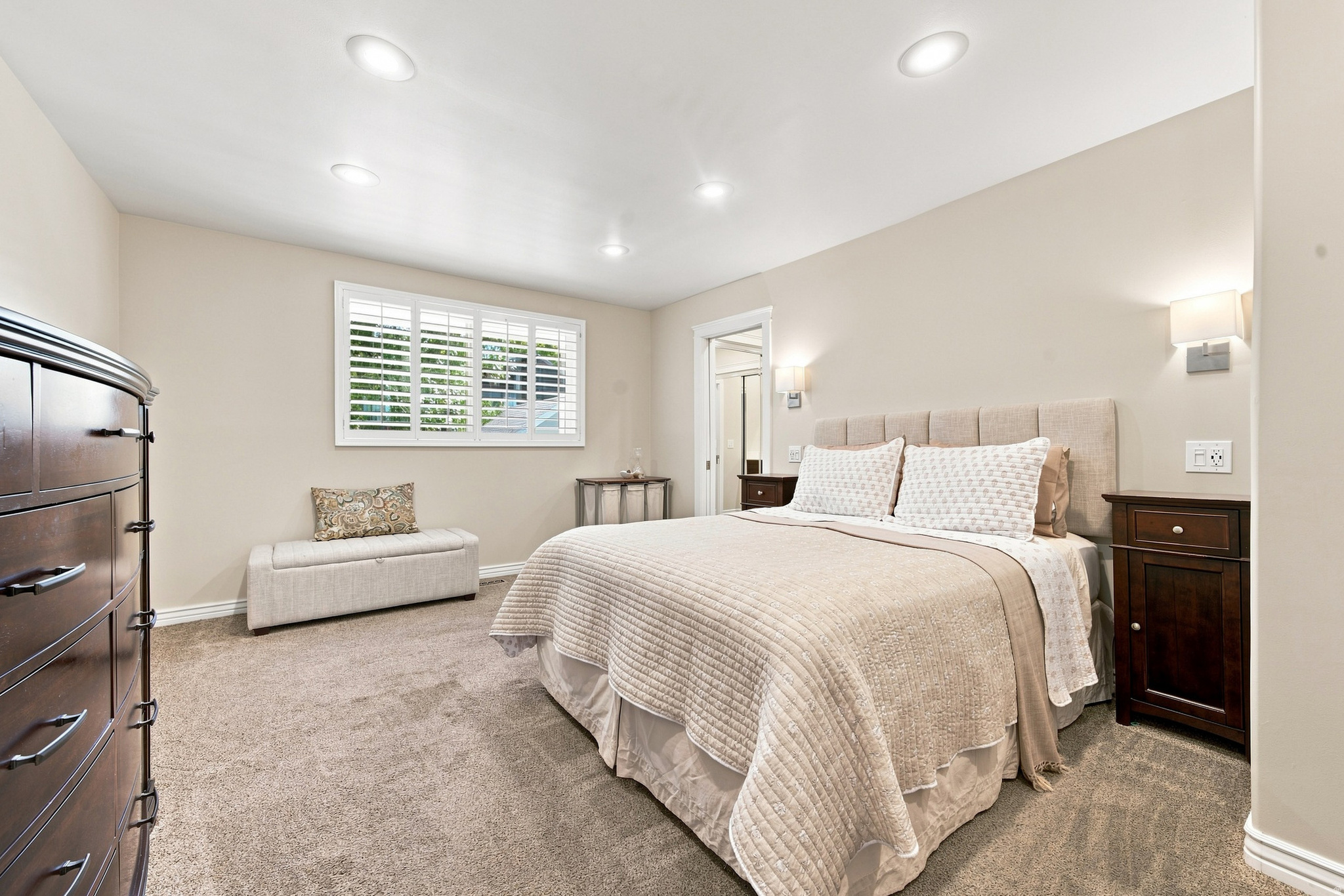 SOMERSET ESTATES - Residential