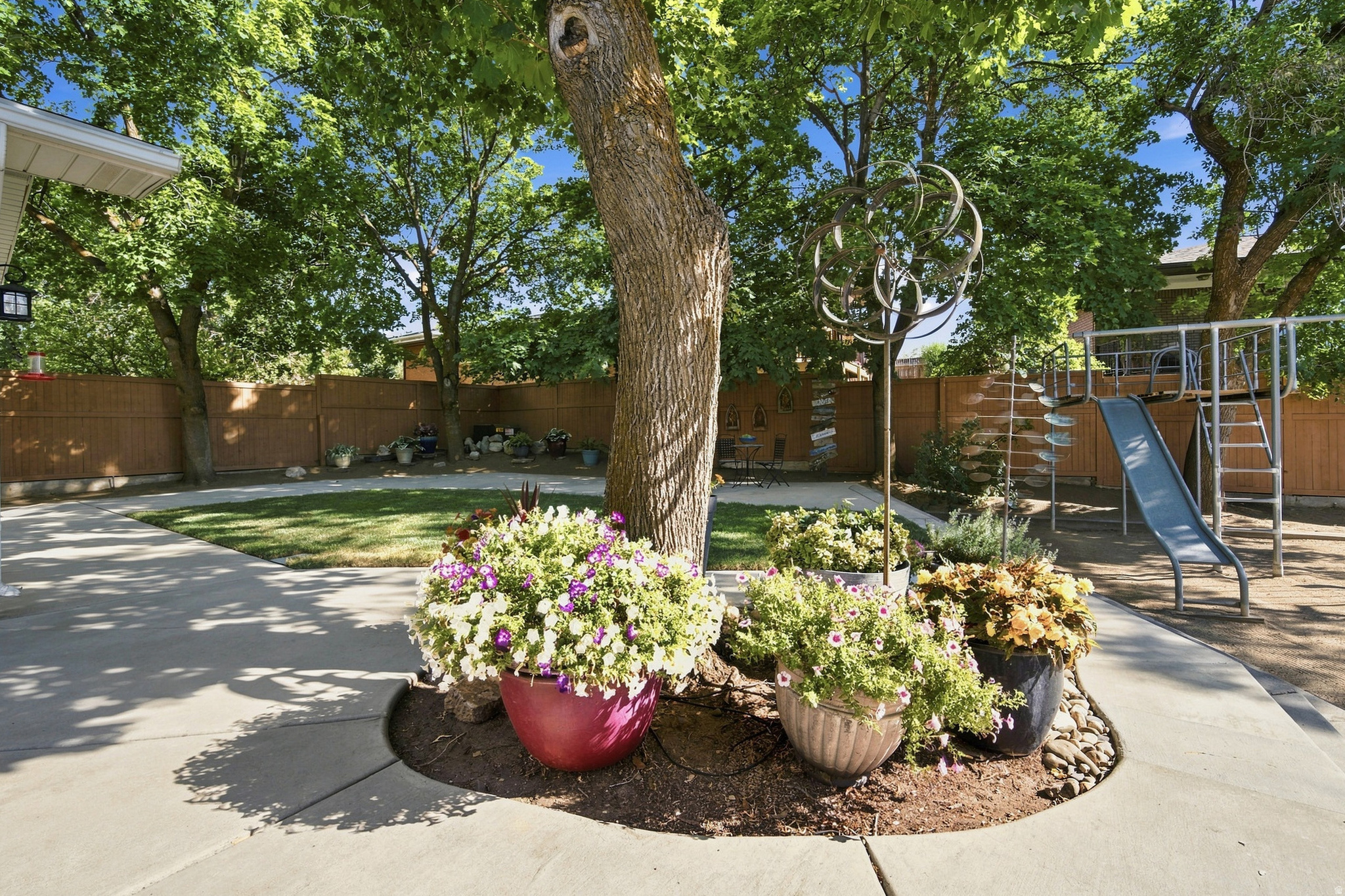 SOMERSET ESTATES - Residential