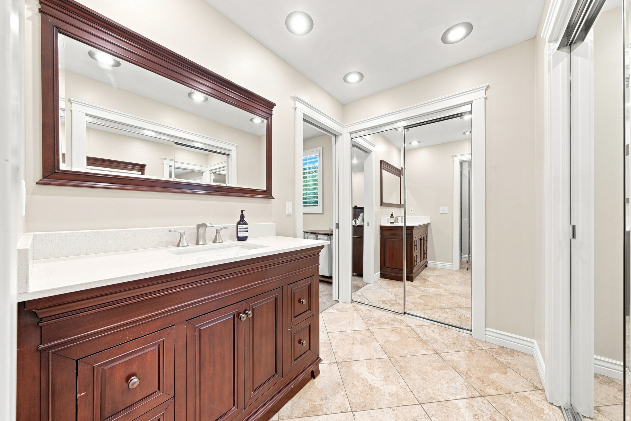 SOMERSET ESTATES - Residential