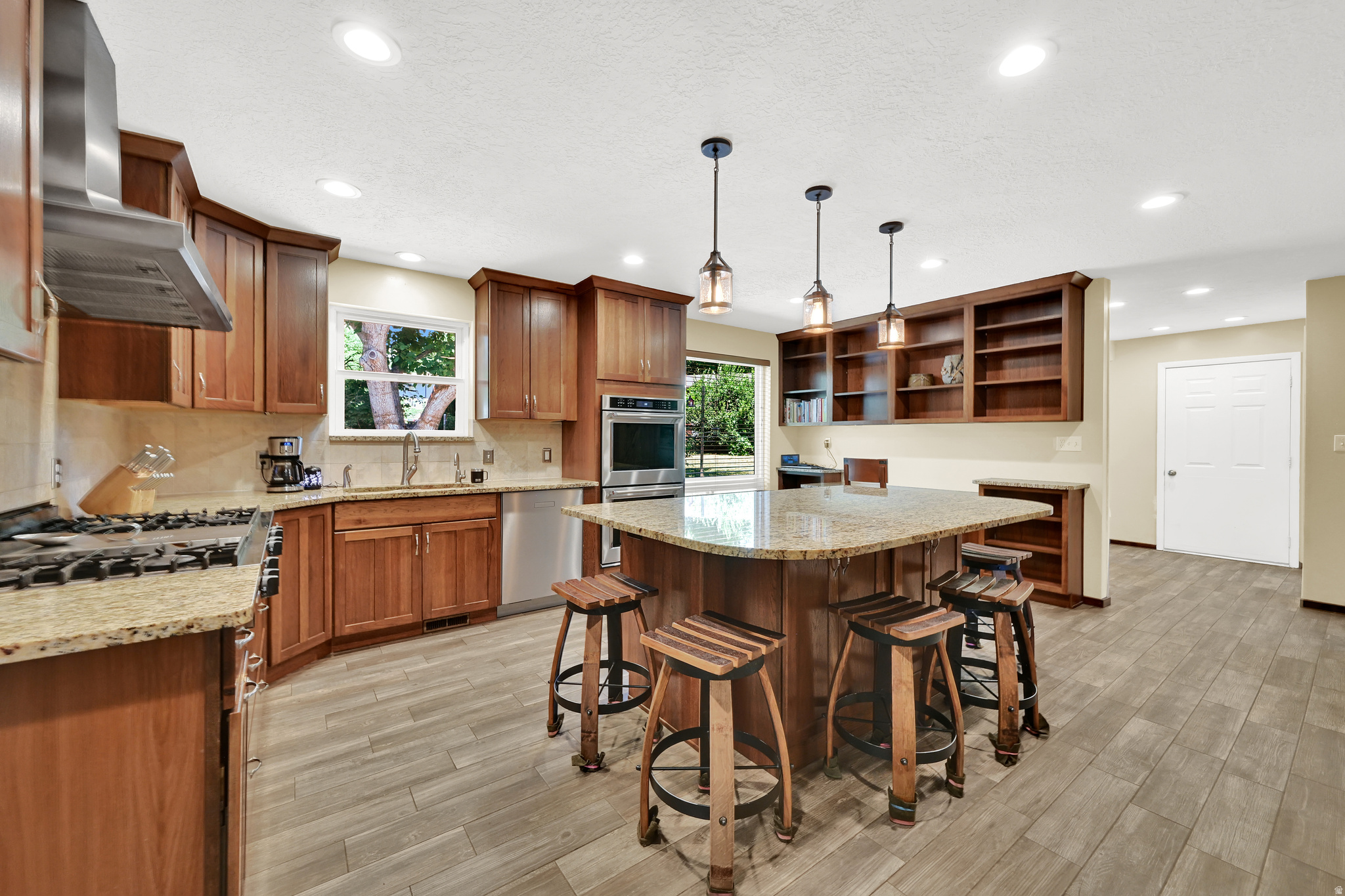WESTWOOD MANOR - Residential
