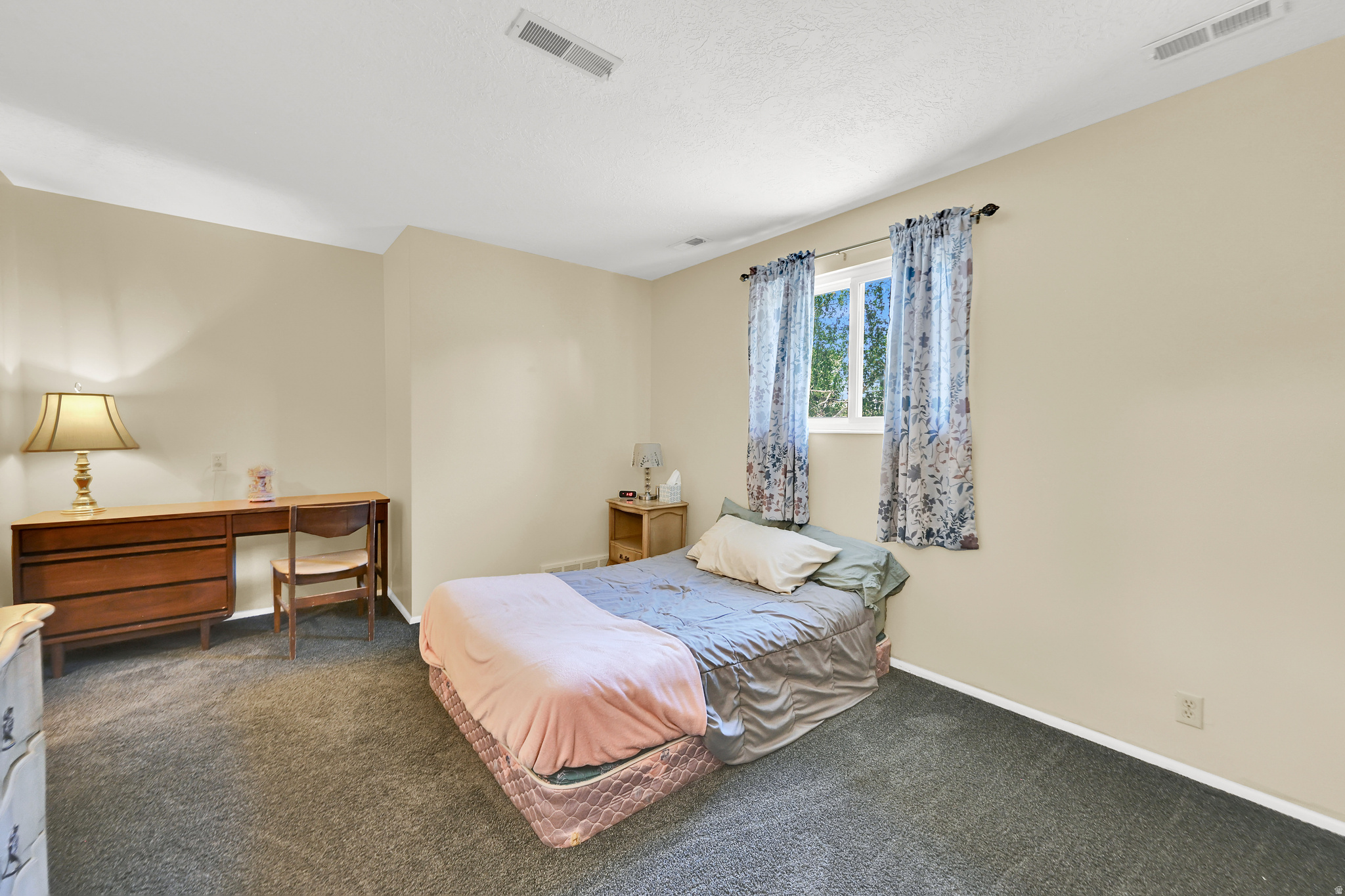 WESTWOOD MANOR - Residential