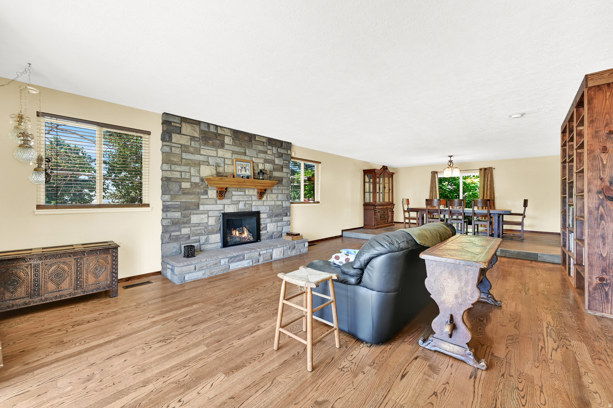 WESTWOOD MANOR - Residential