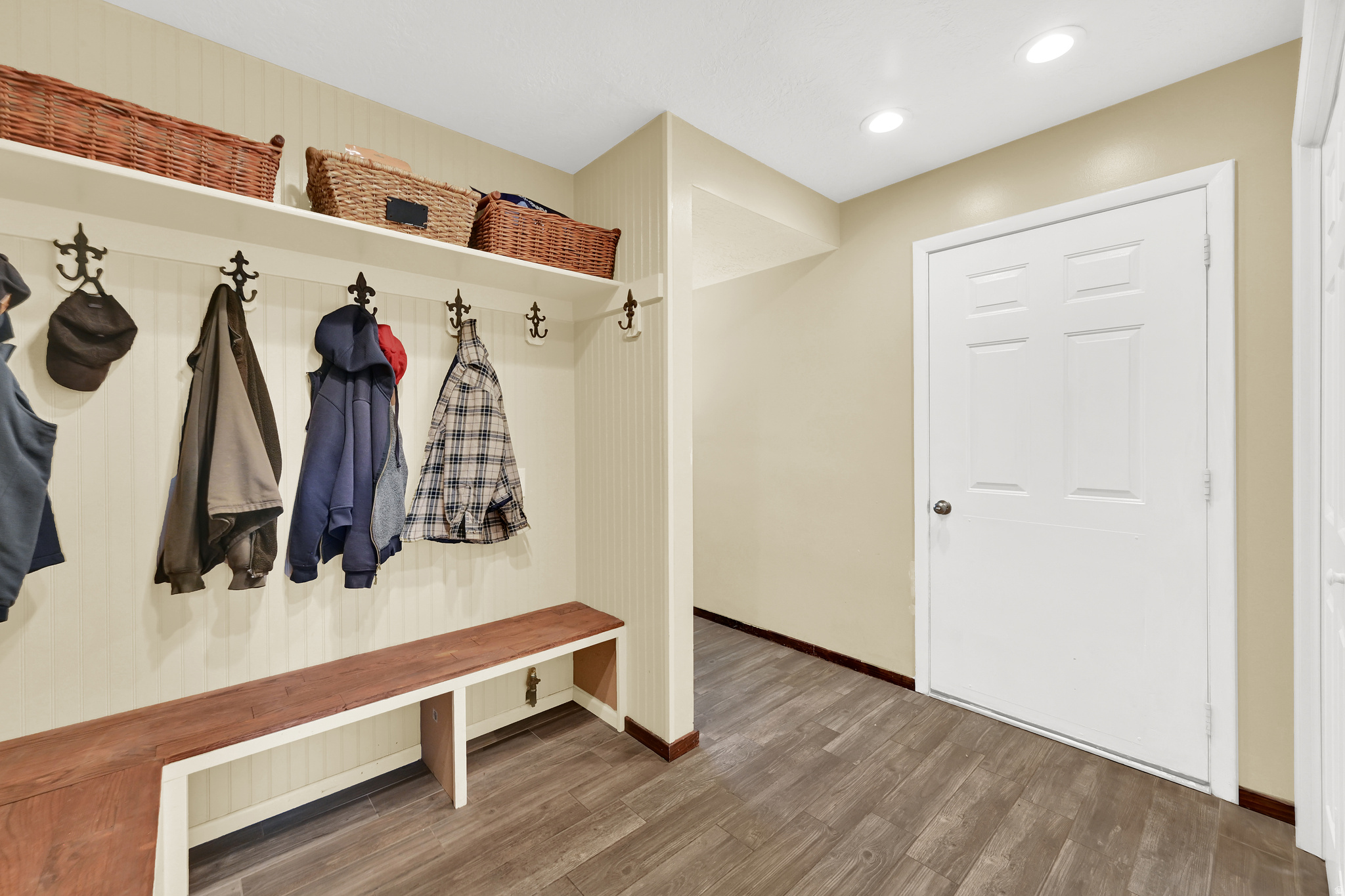 WESTWOOD MANOR - Residential