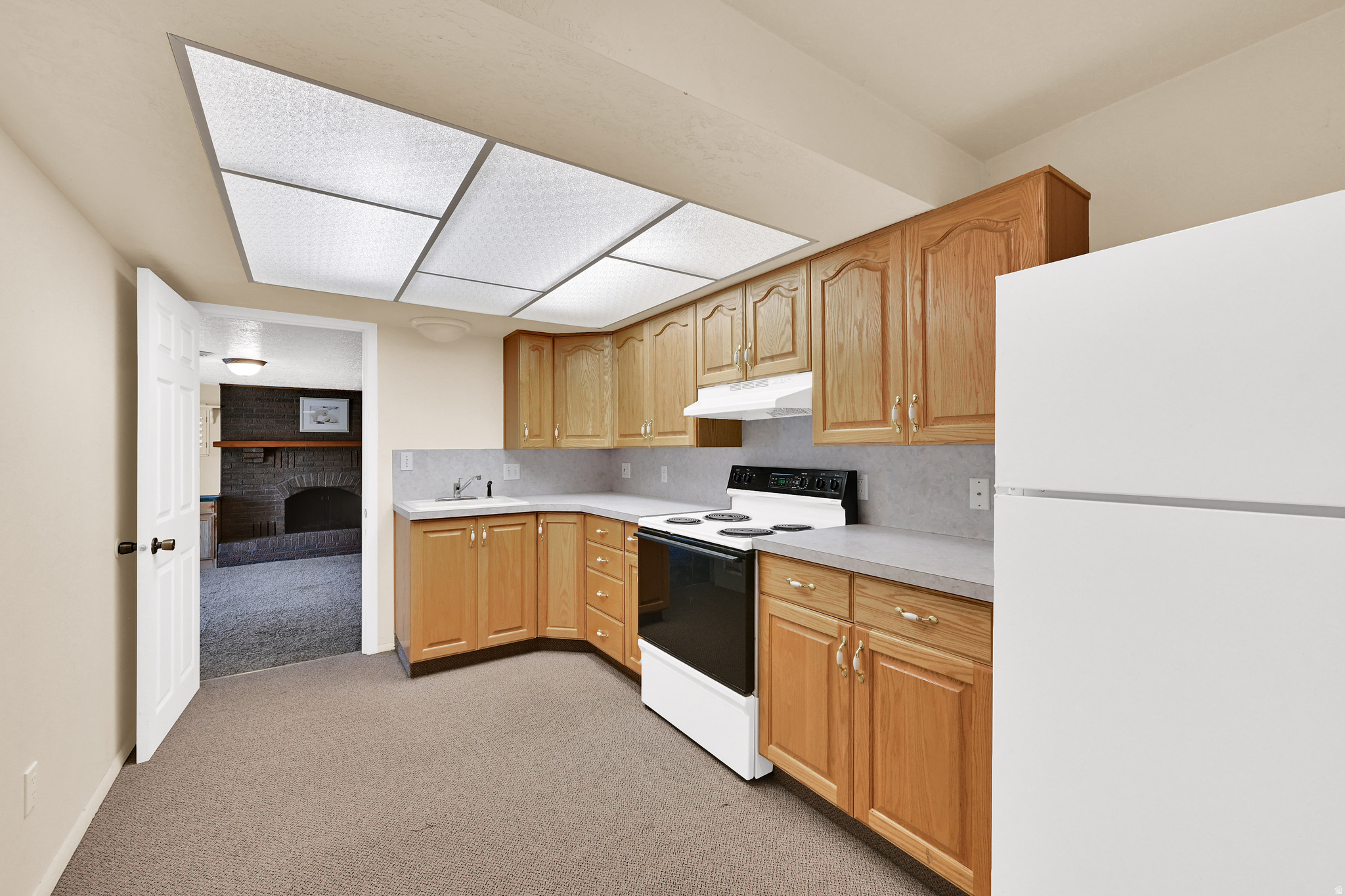 WESTWOOD MANOR - Residential