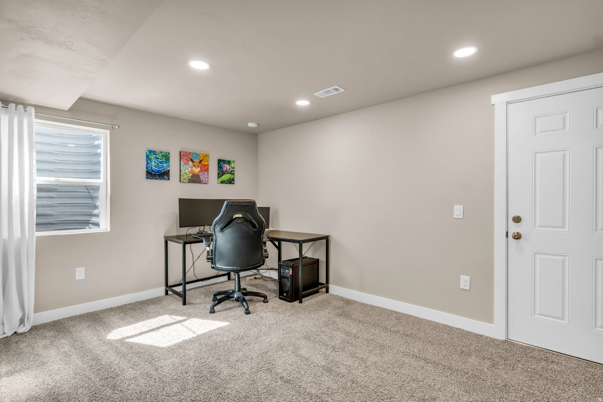 HIGH POINTE - Residential