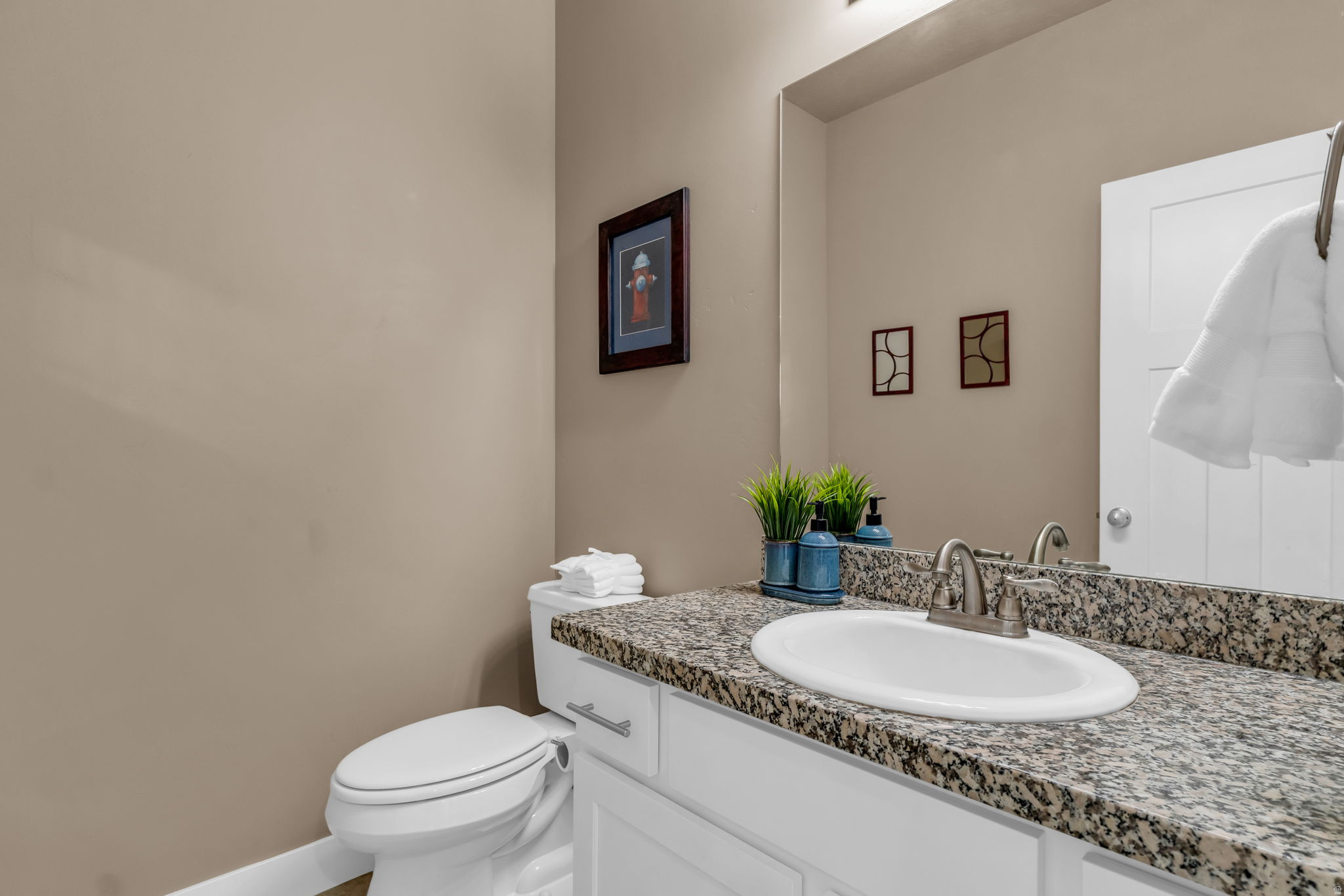 HIGH POINTE - Residential