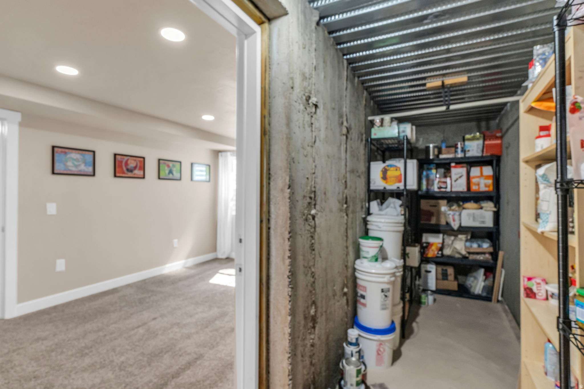 HIGH POINTE - Residential