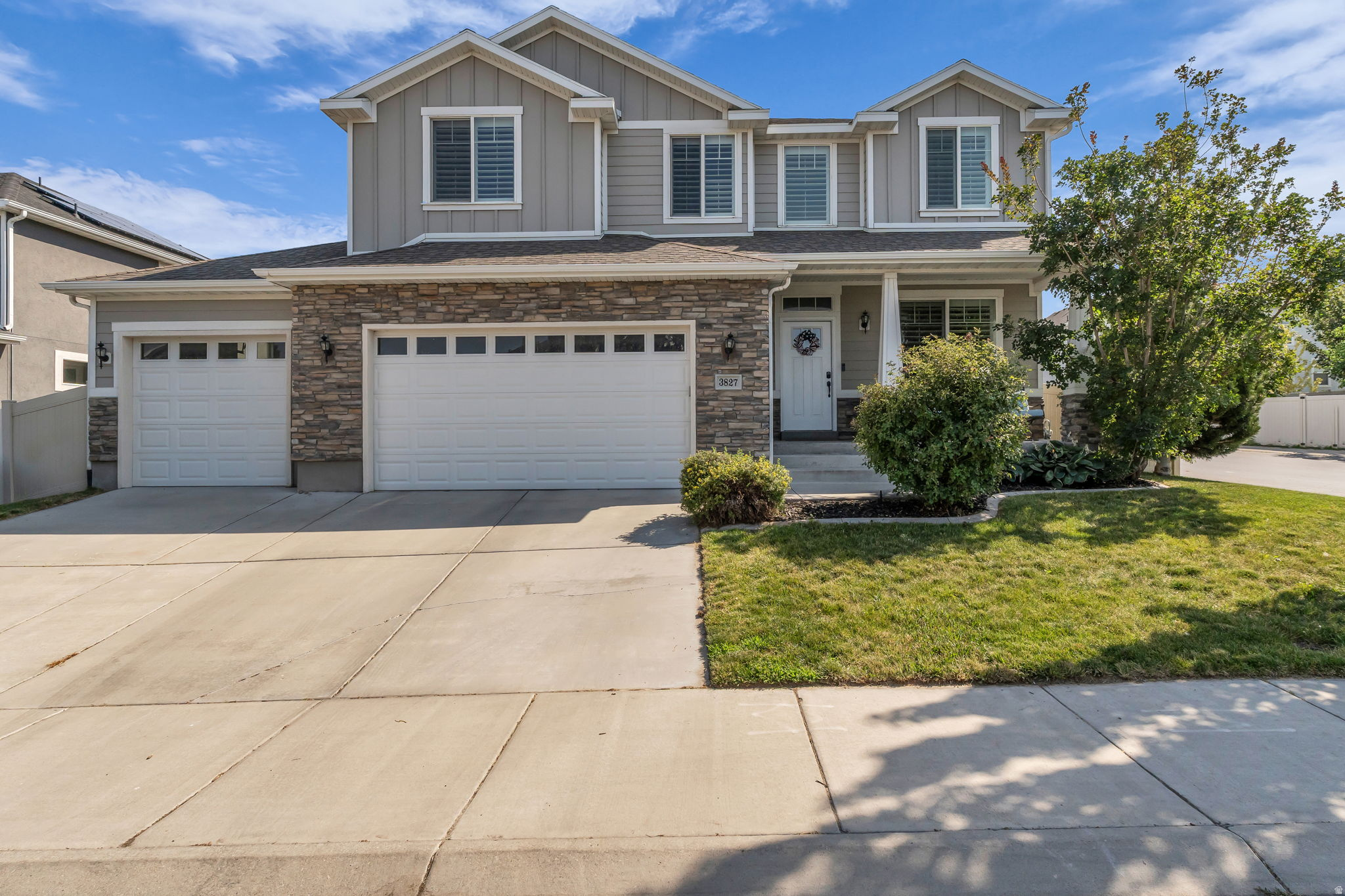 HIGH POINTE - Residential