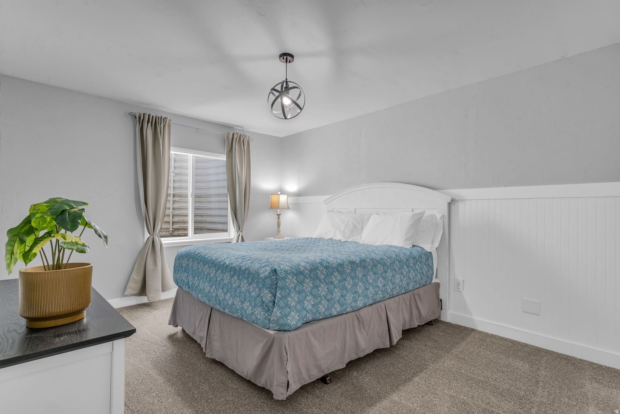 HIGH POINTE - Residential