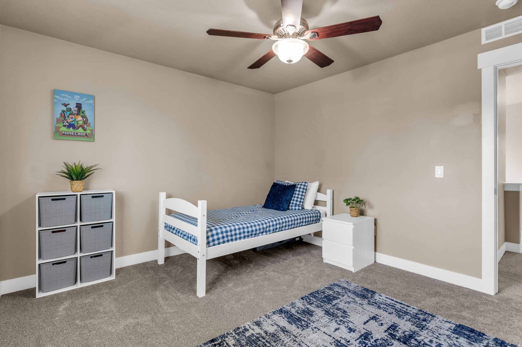 HIGH POINTE - Residential