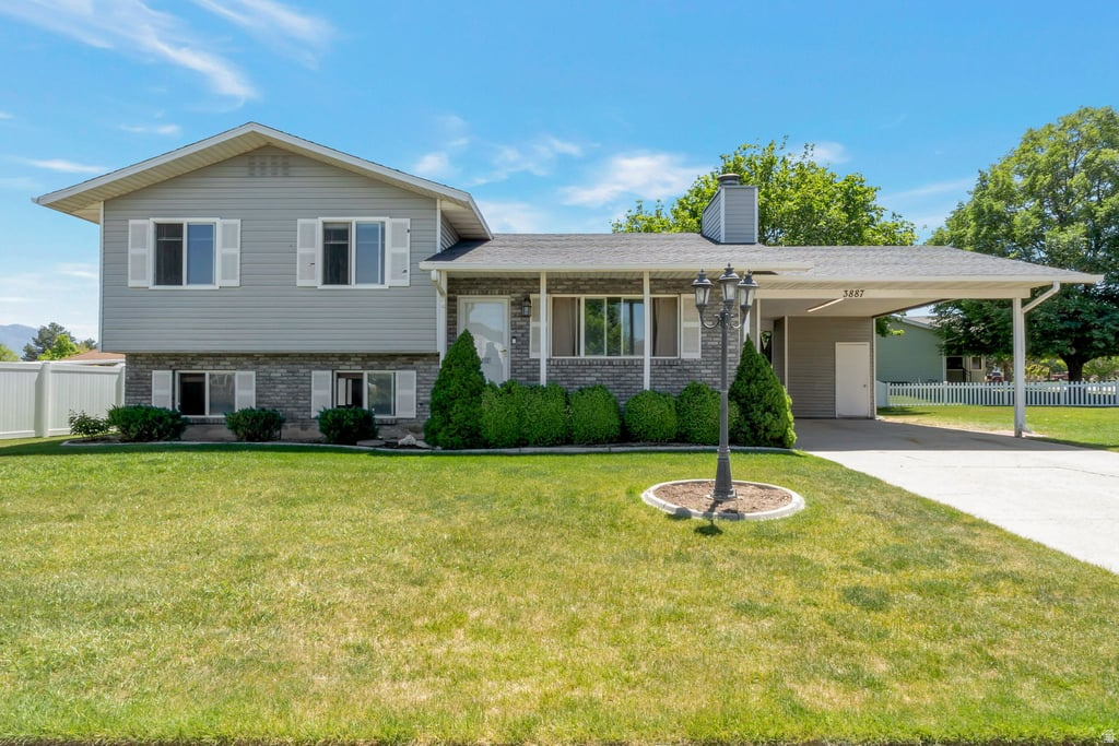VALLEY WEST - Residential