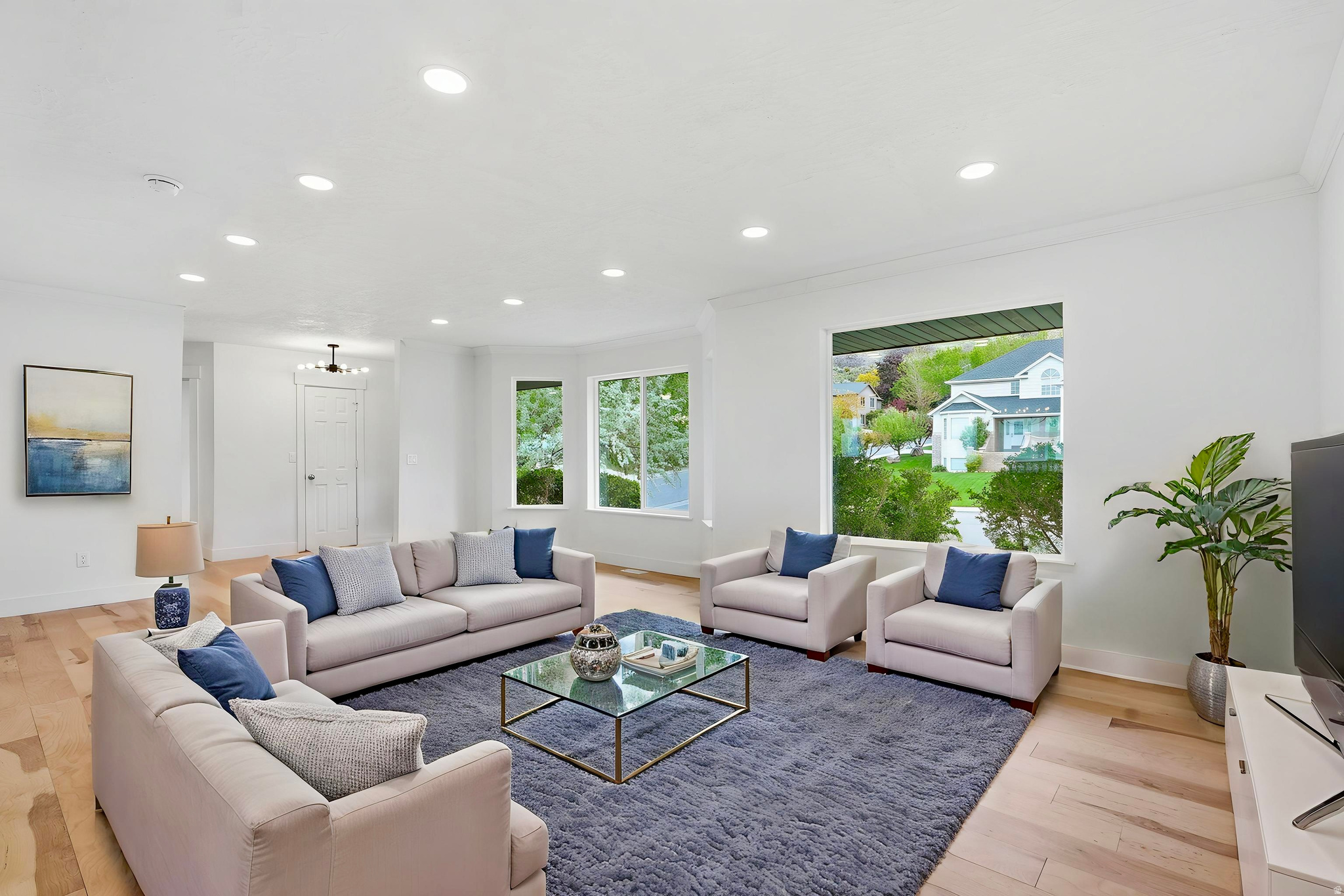 EAGLES VIEW - Residential